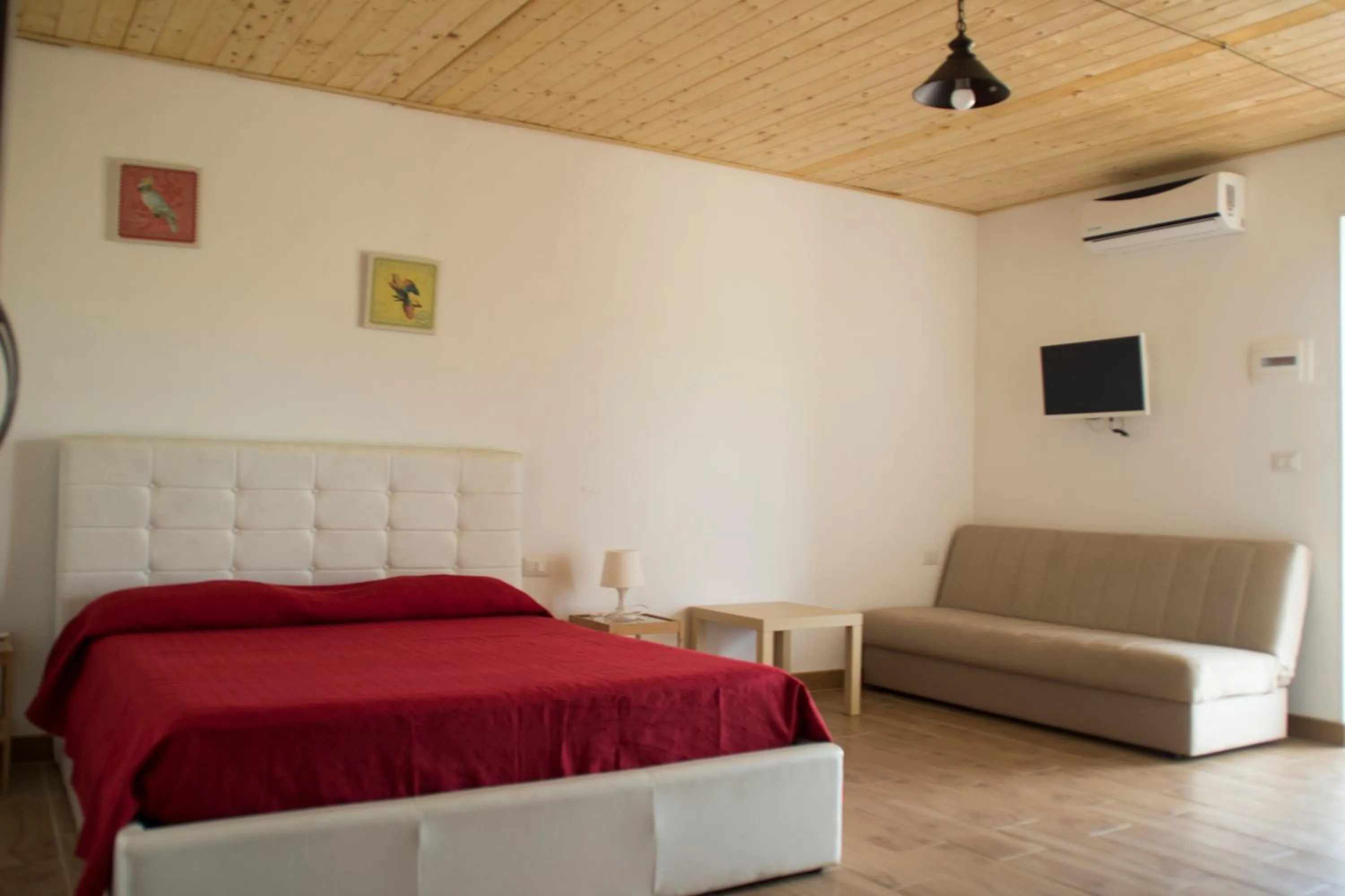 Bed in Fontana La Pietra