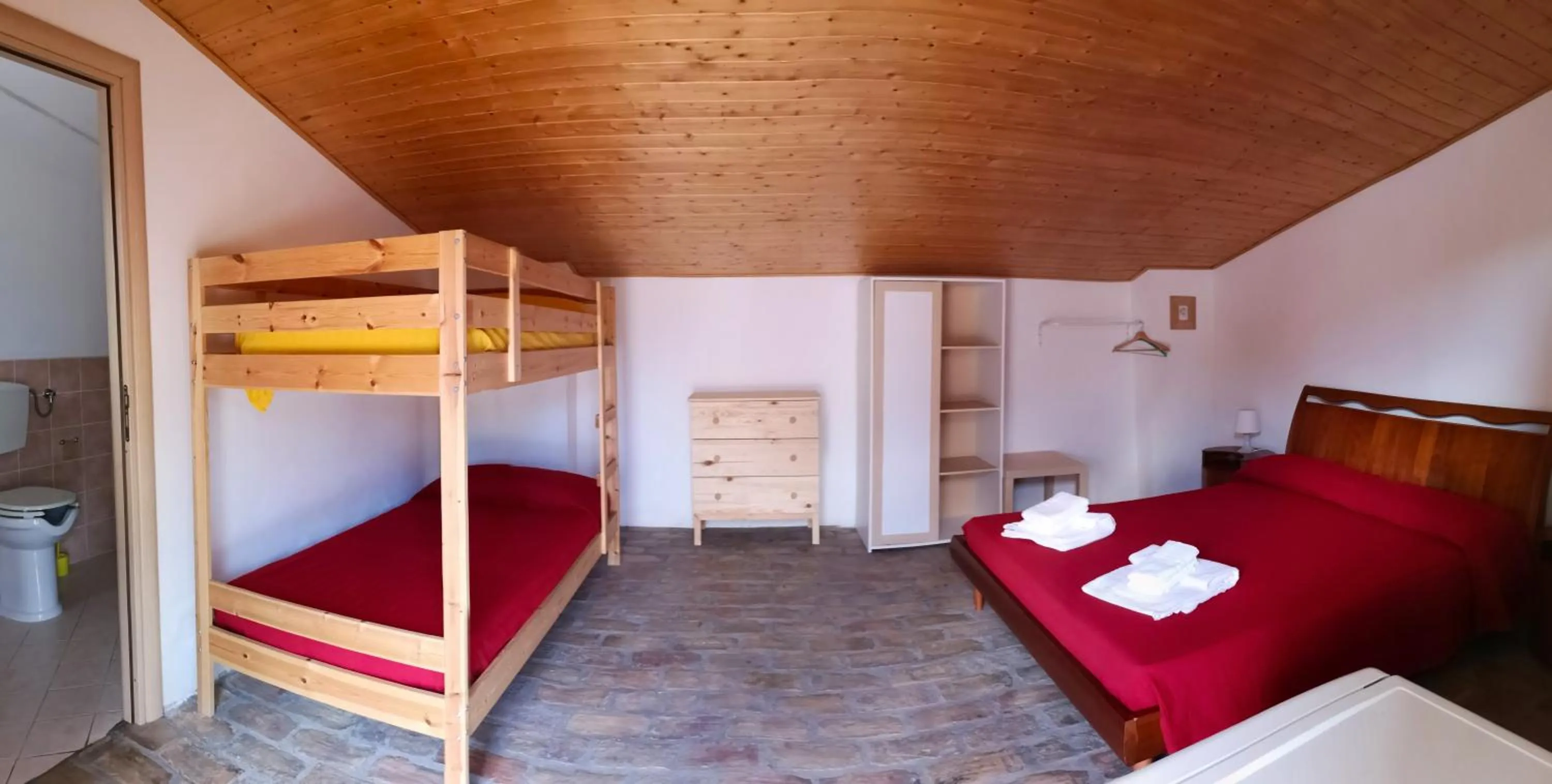 Bed in Fontana La Pietra