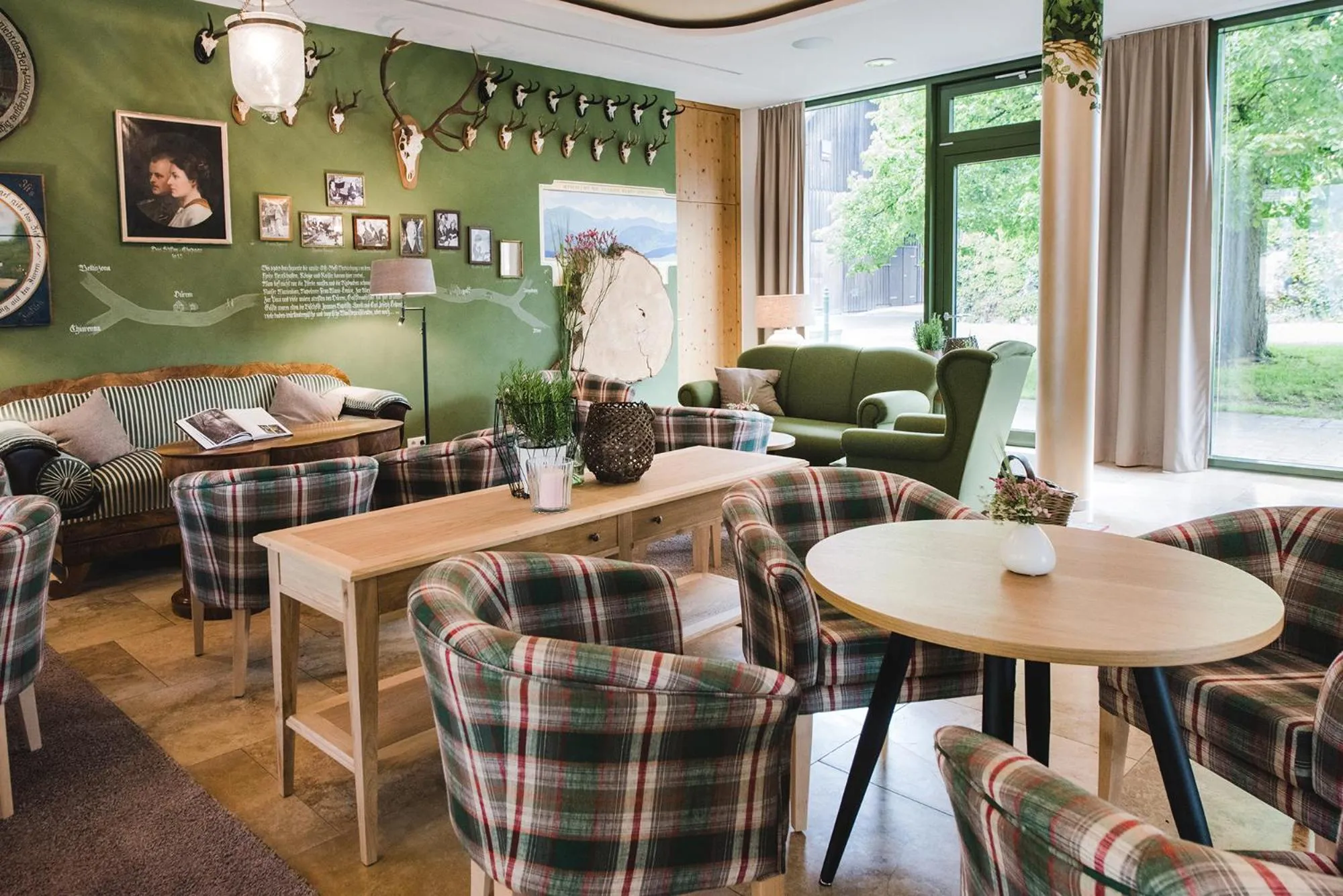 Lobby or reception in Hofgut Farny