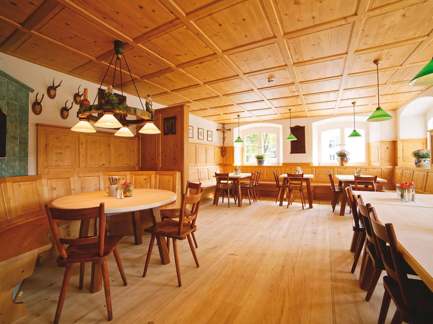 Restaurant/places to eat in Hofgut Farny