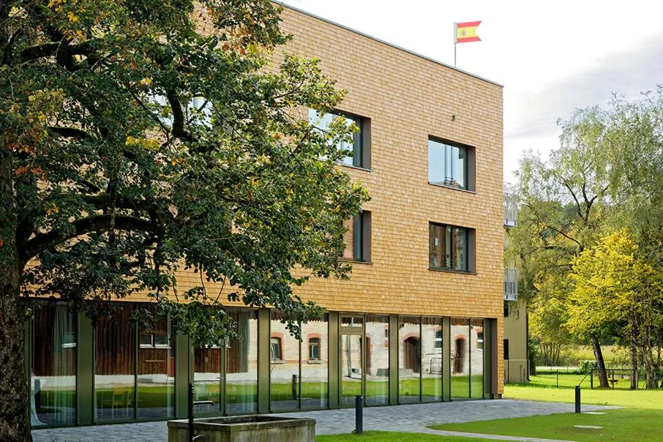 Business facilities in Hofgut Farny
