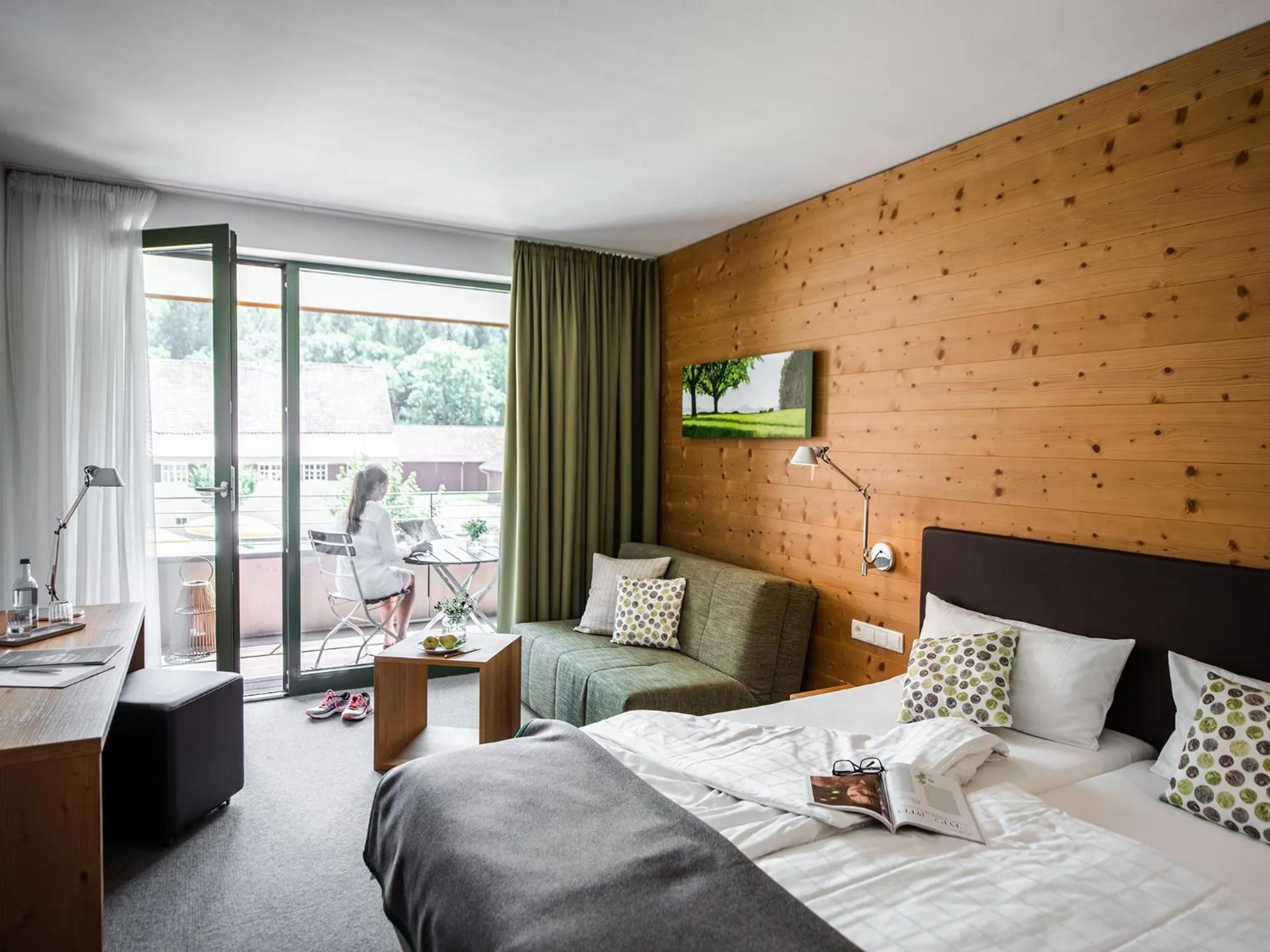 Photo of the whole room, Bed in Hofgut Farny