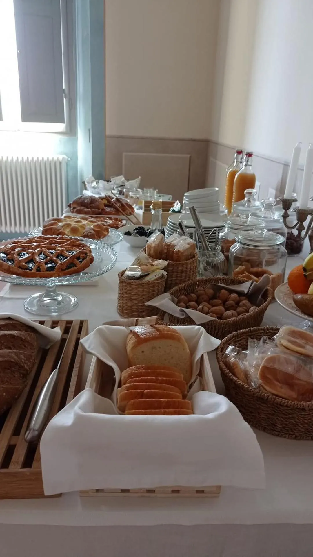 Food and drinks in B&B Palazzo Mattei