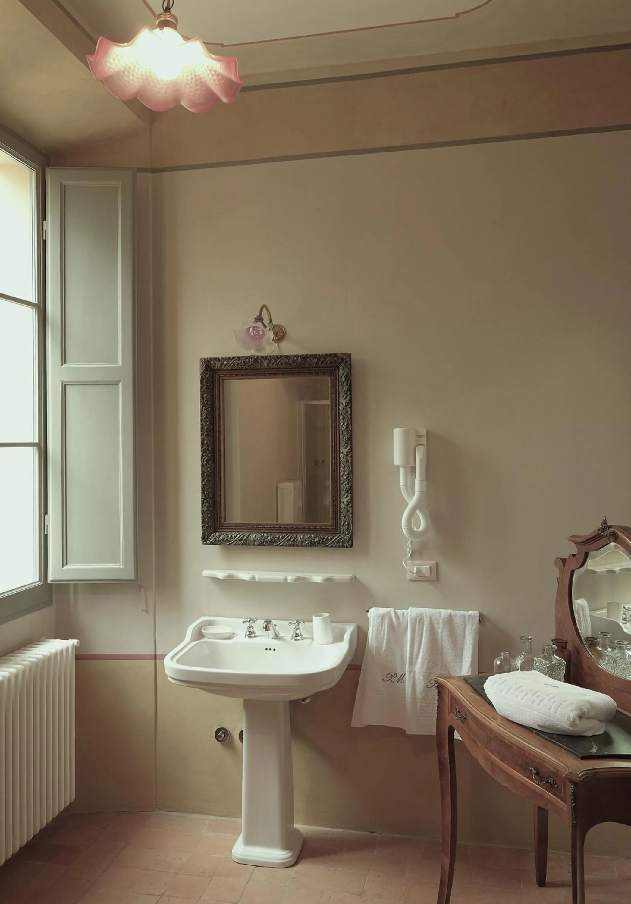 Bathroom in B&B Palazzo Mattei