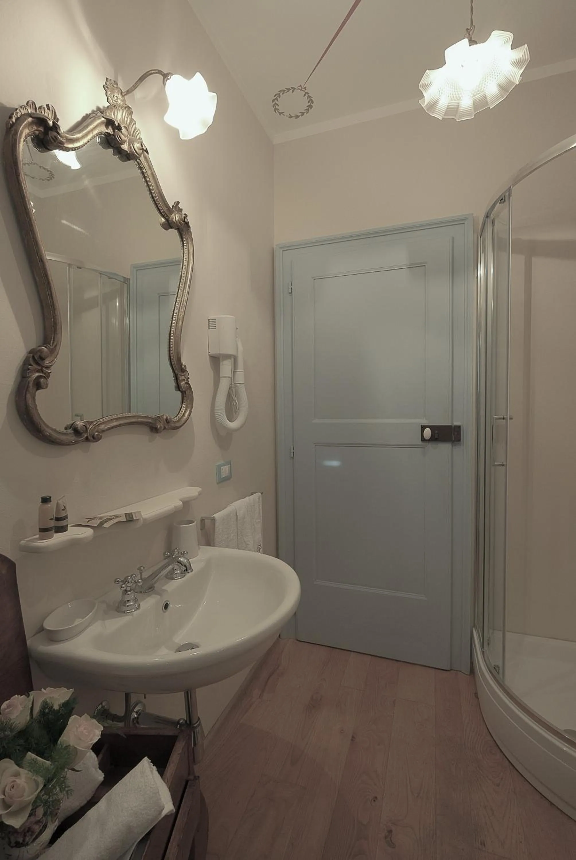 Bathroom in B&B Palazzo Mattei