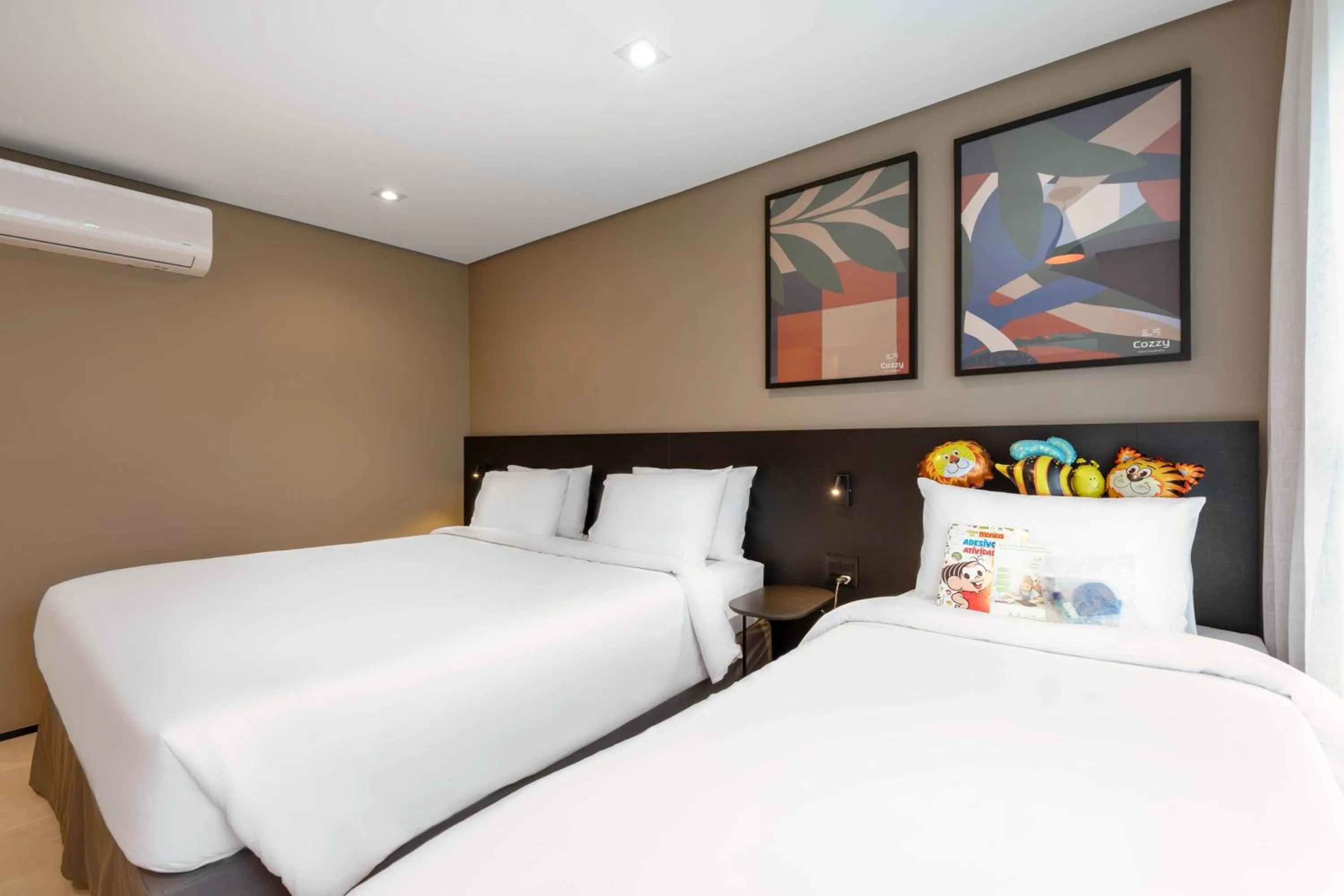 children, Bed in Cozzy Premium Paulista Hotel