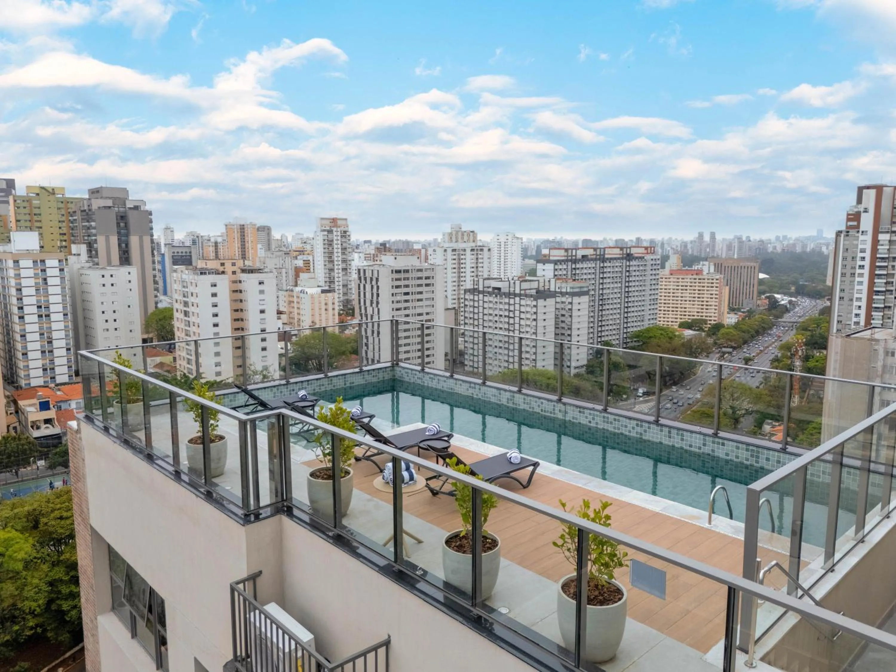 Bird's eye view in Cozzy Premium Paulista Hotel