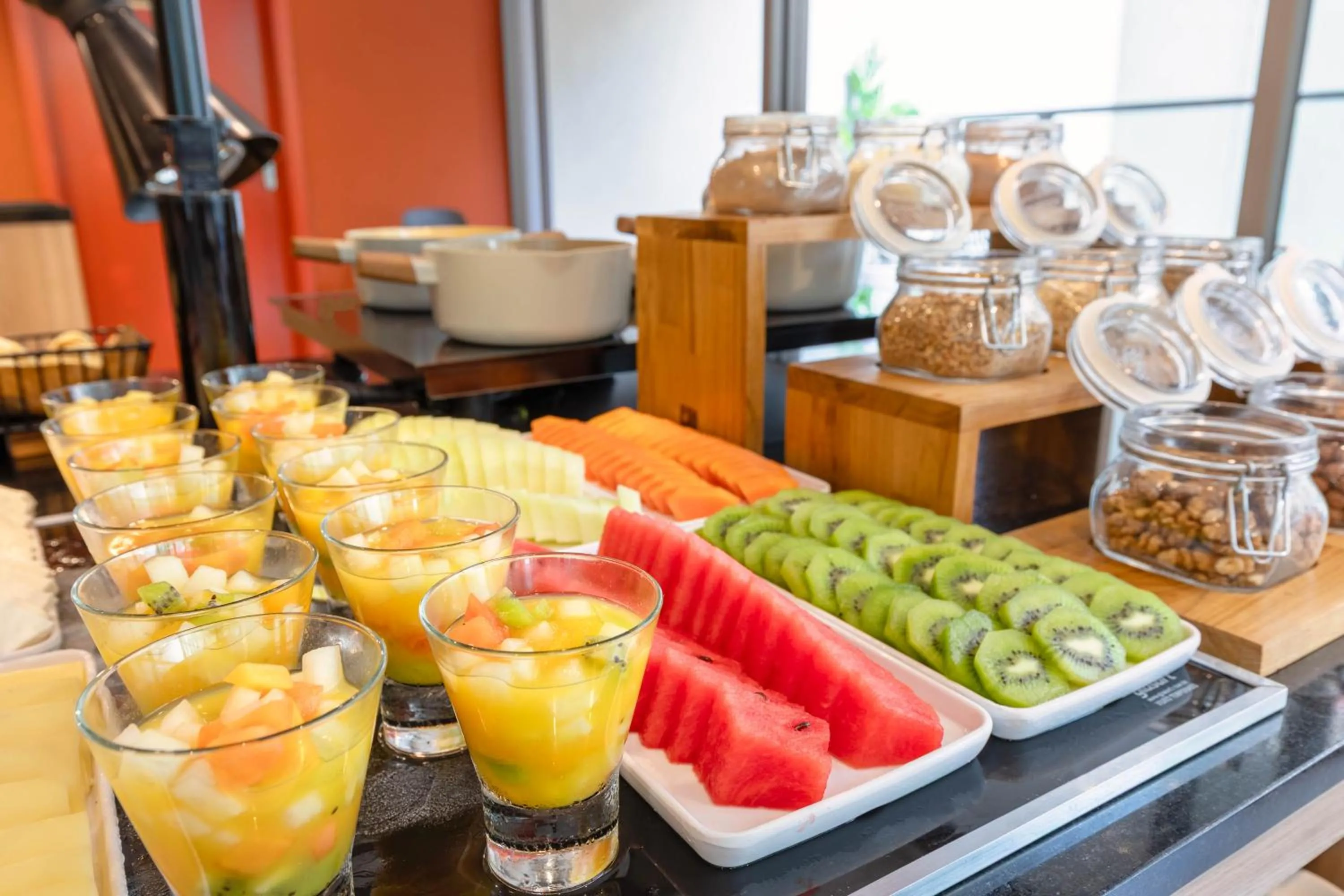 Breakfast in Cozzy Premium Paulista Hotel