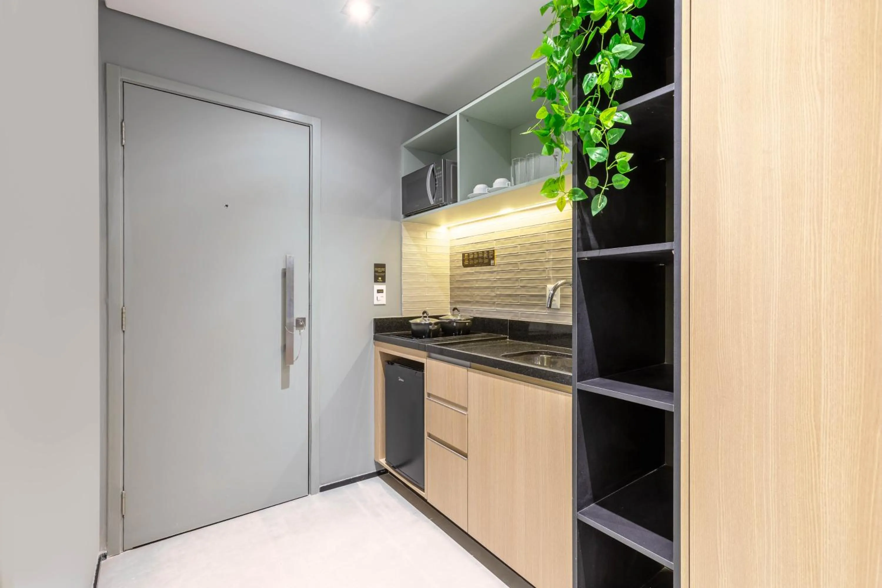 Facade/entrance in Cozzy Premium Paulista Hotel