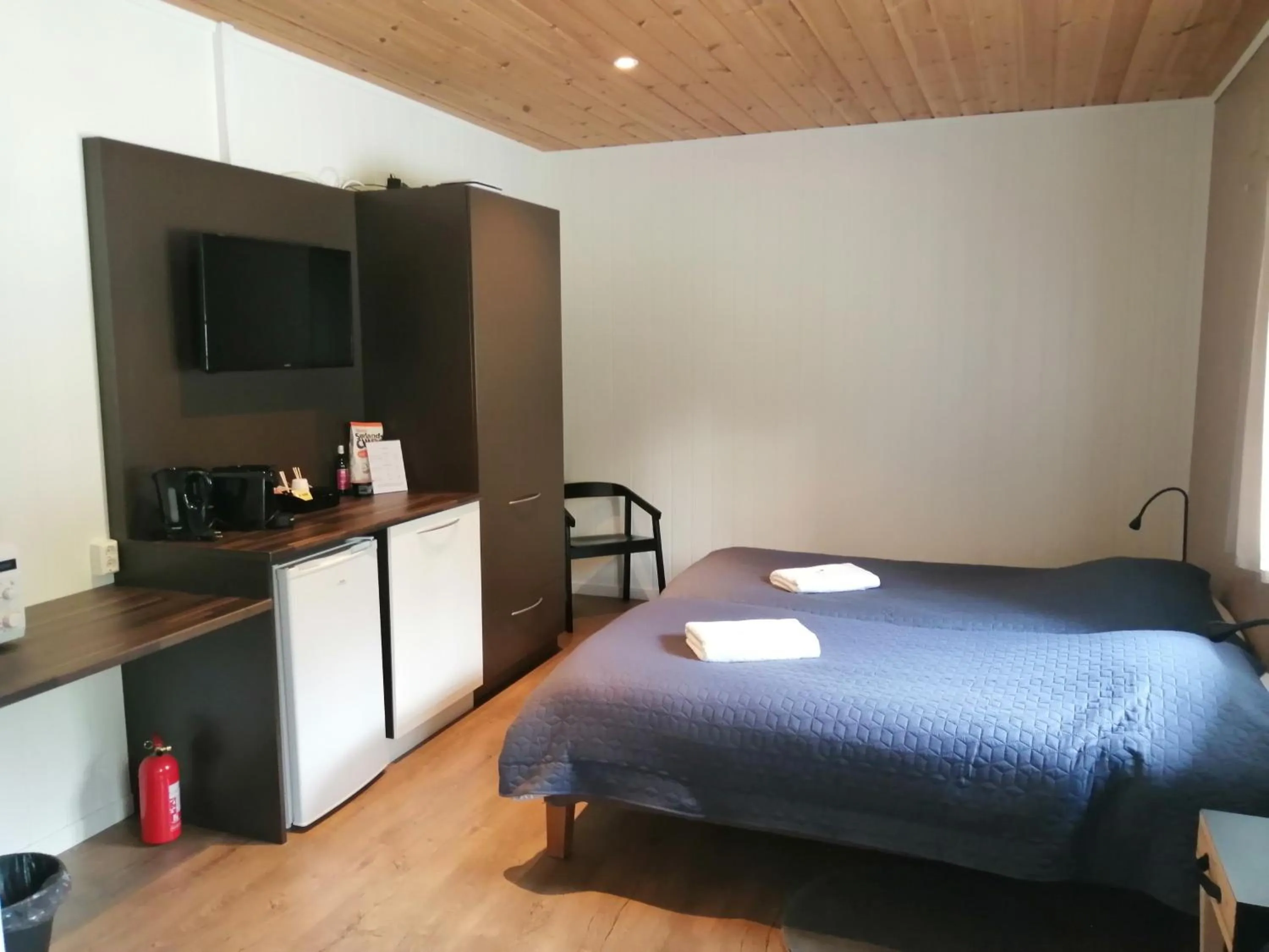 Telemark Motel and Apartment