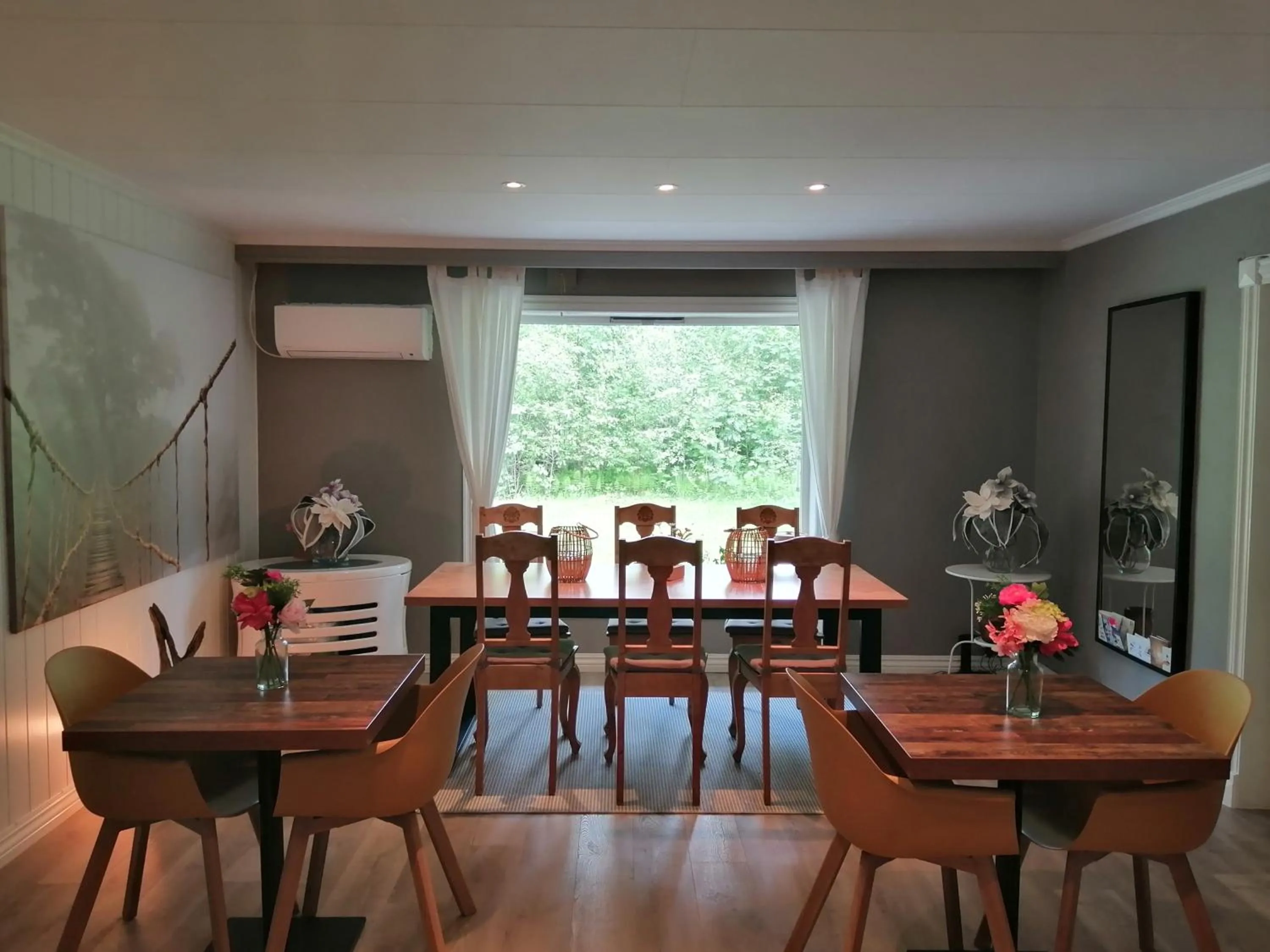 Telemark Motel and Apartment