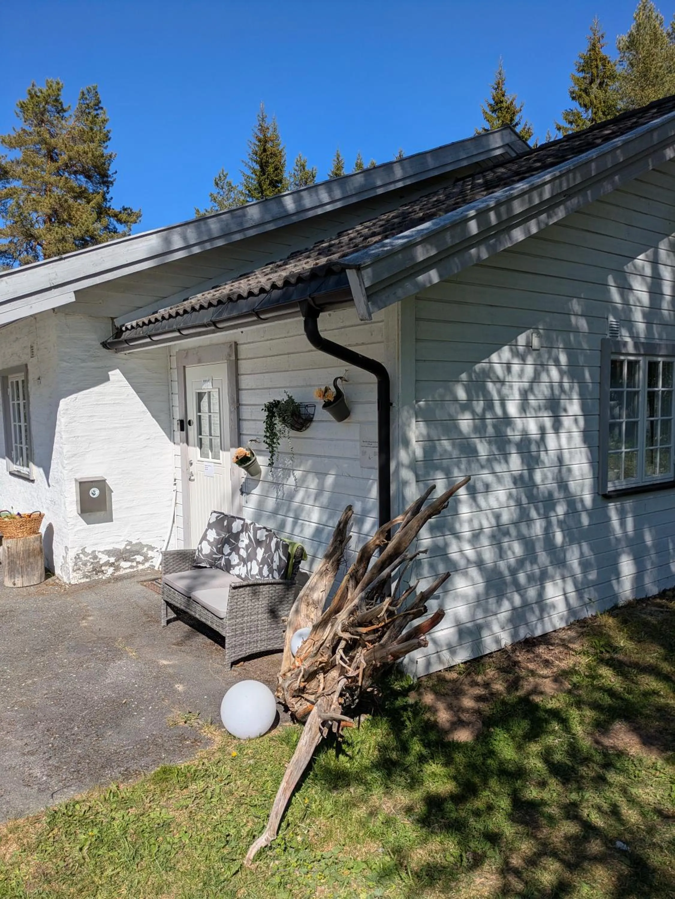 Telemark Motel and Apartment