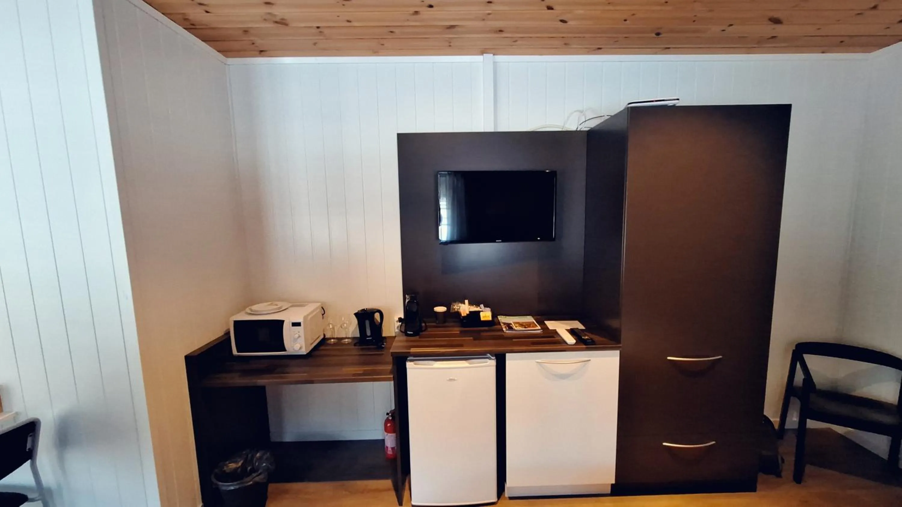 Telemark Motel and Apartment