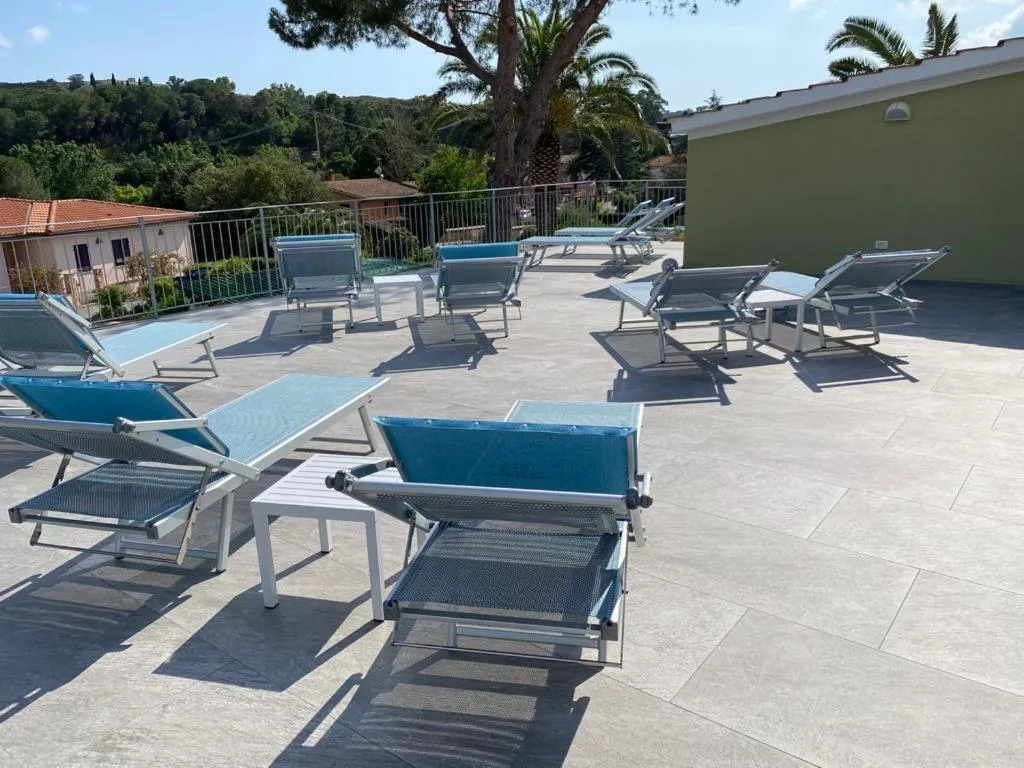 sunbed in Hotel Barbarossa