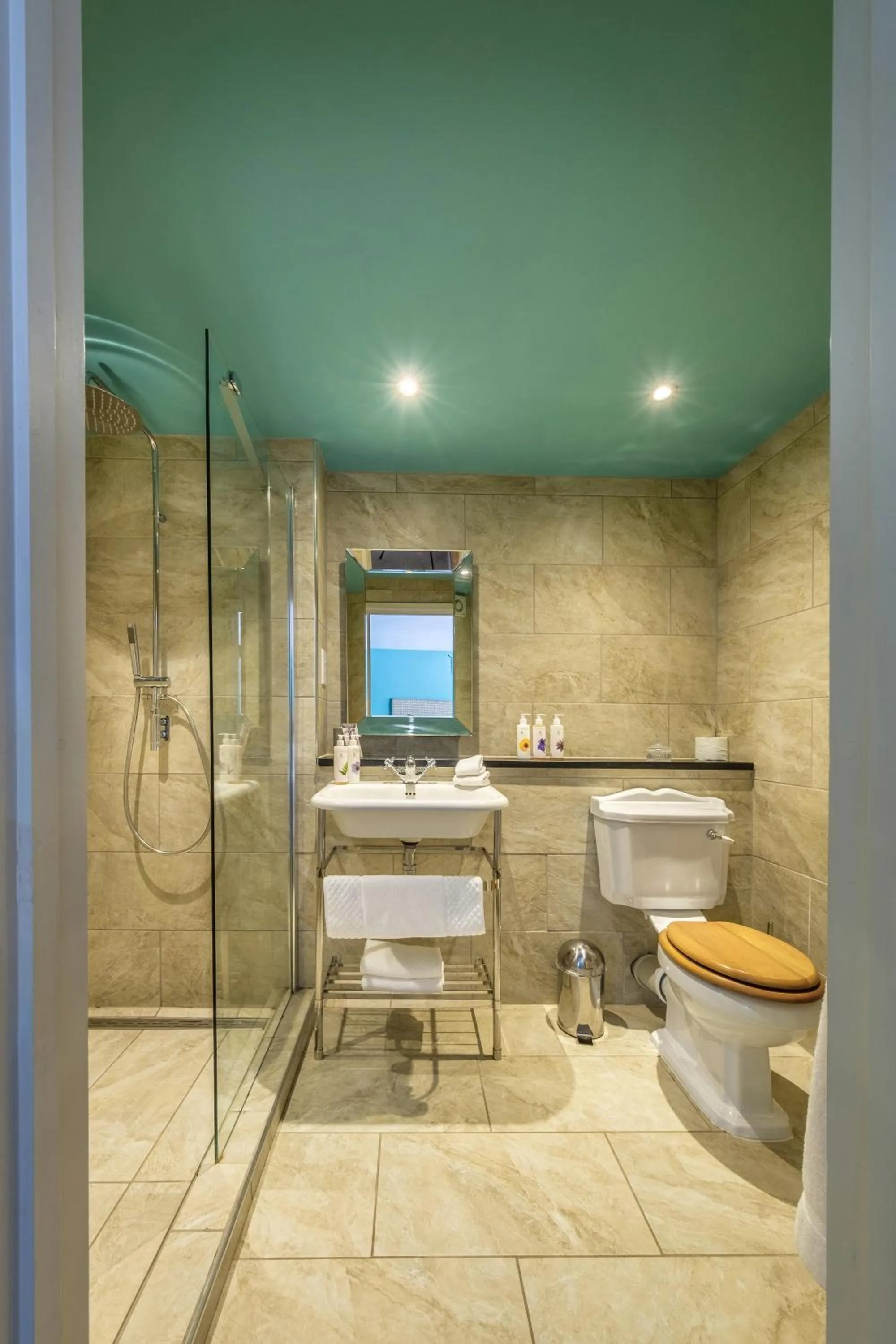 Bathroom in The Packhorse Inn