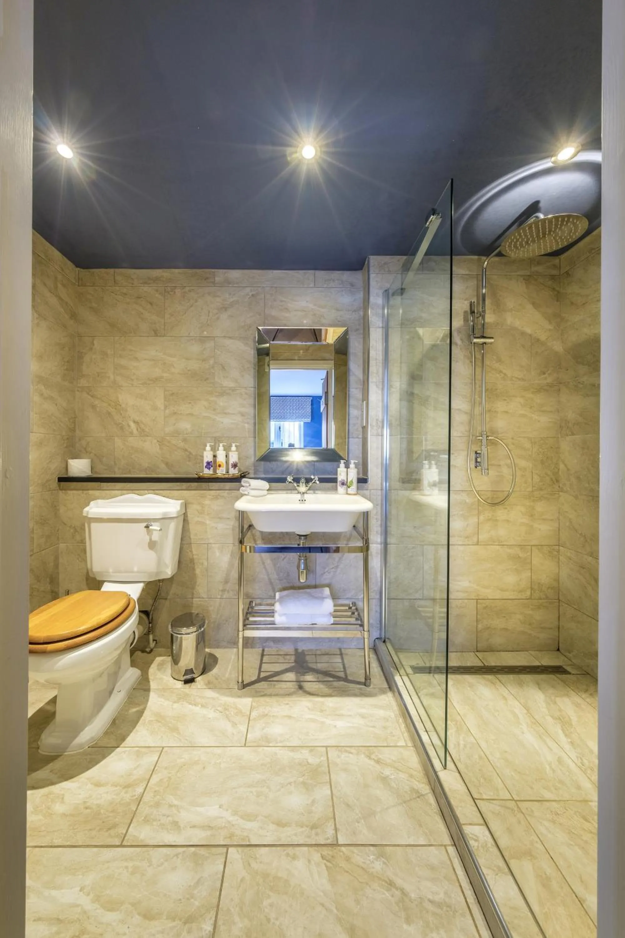 Bathroom in The Packhorse Inn