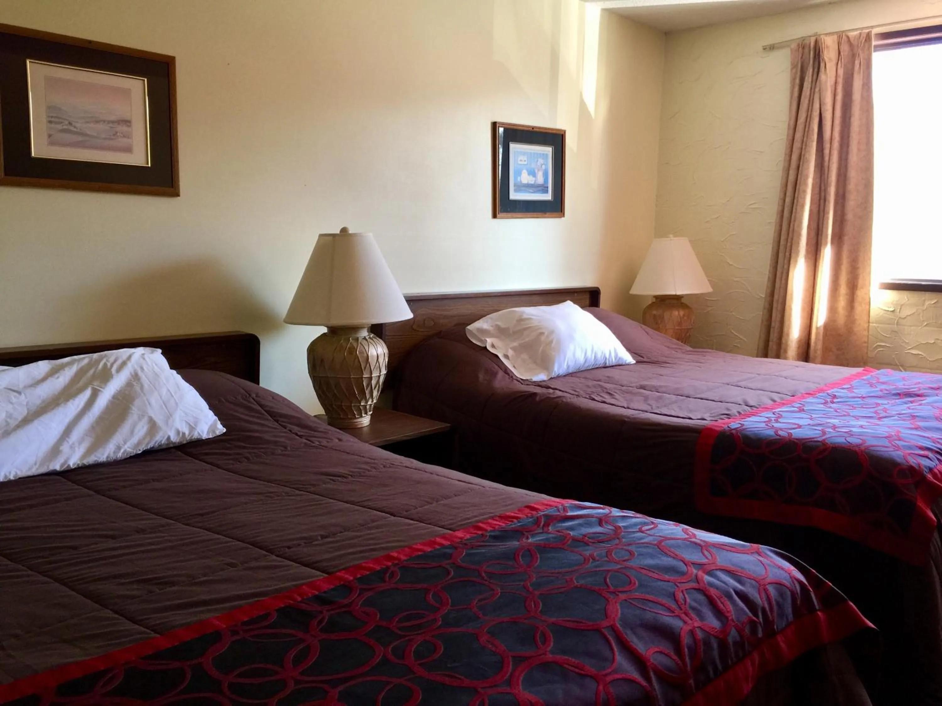 Bed in Villagers Inn