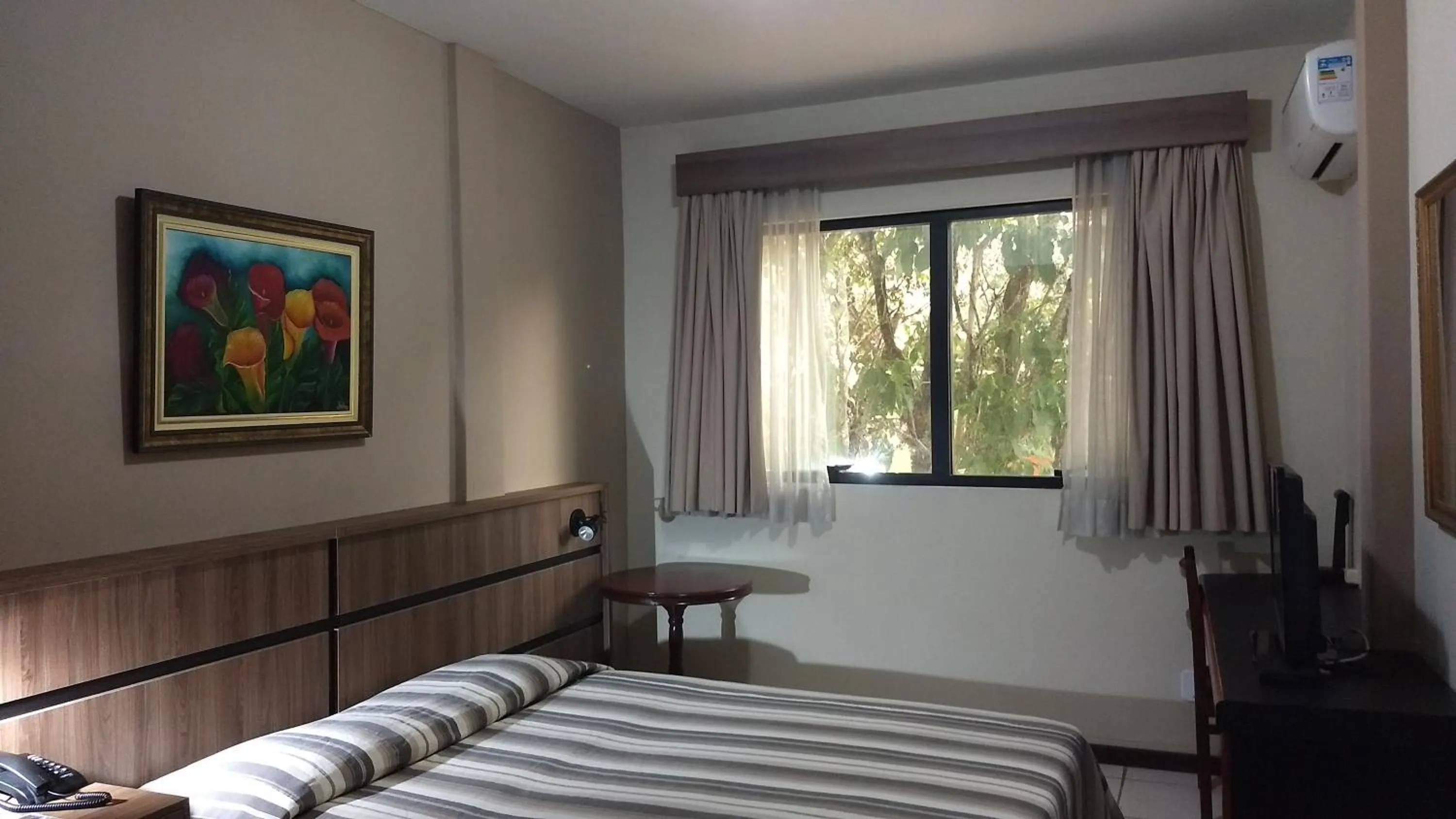 Bed in Castel Plaza Hotel