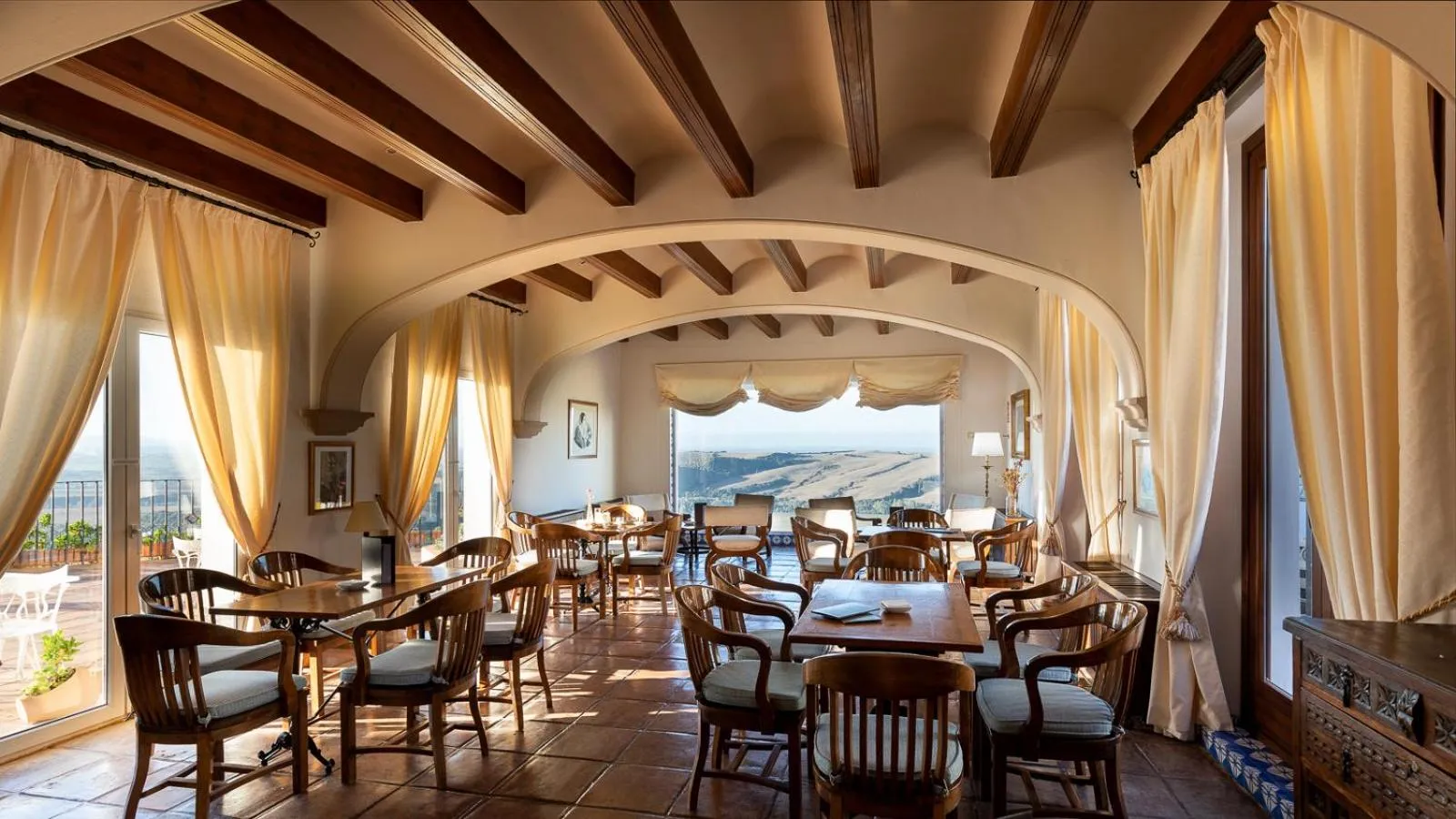 Lounge or bar in Parador de Arcos de la Frontera