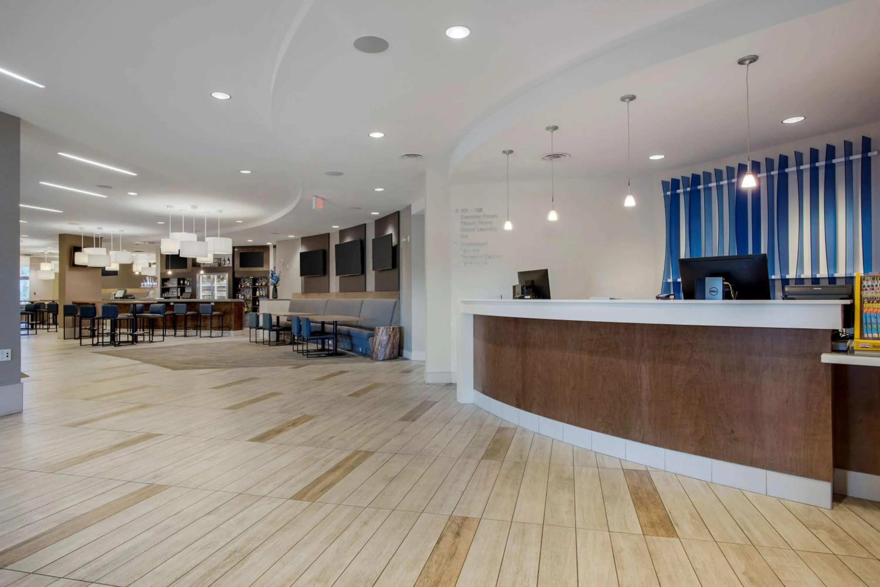 Lobby or reception in Best Western Plus Sawridge Suites