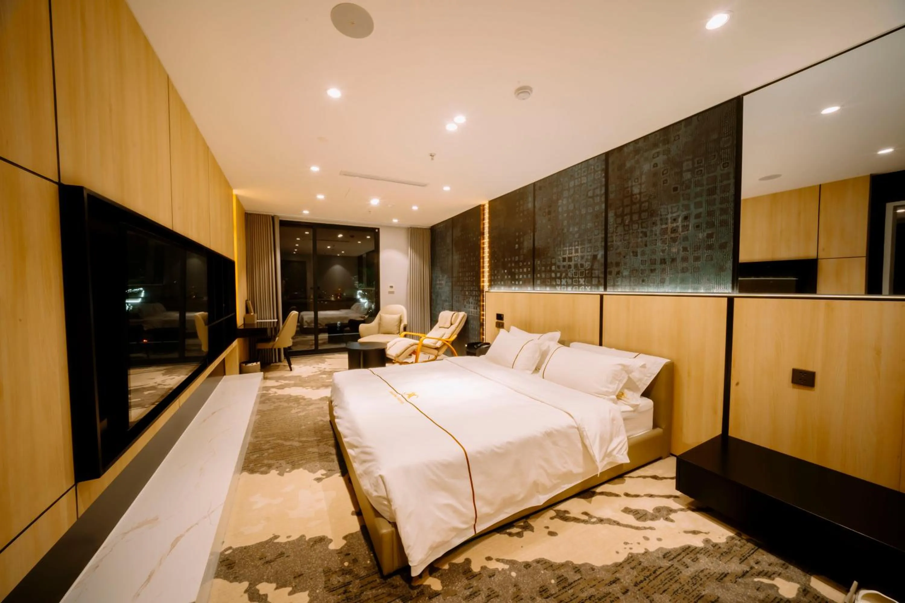 Bedroom, Bed in X-Digital HOTEL