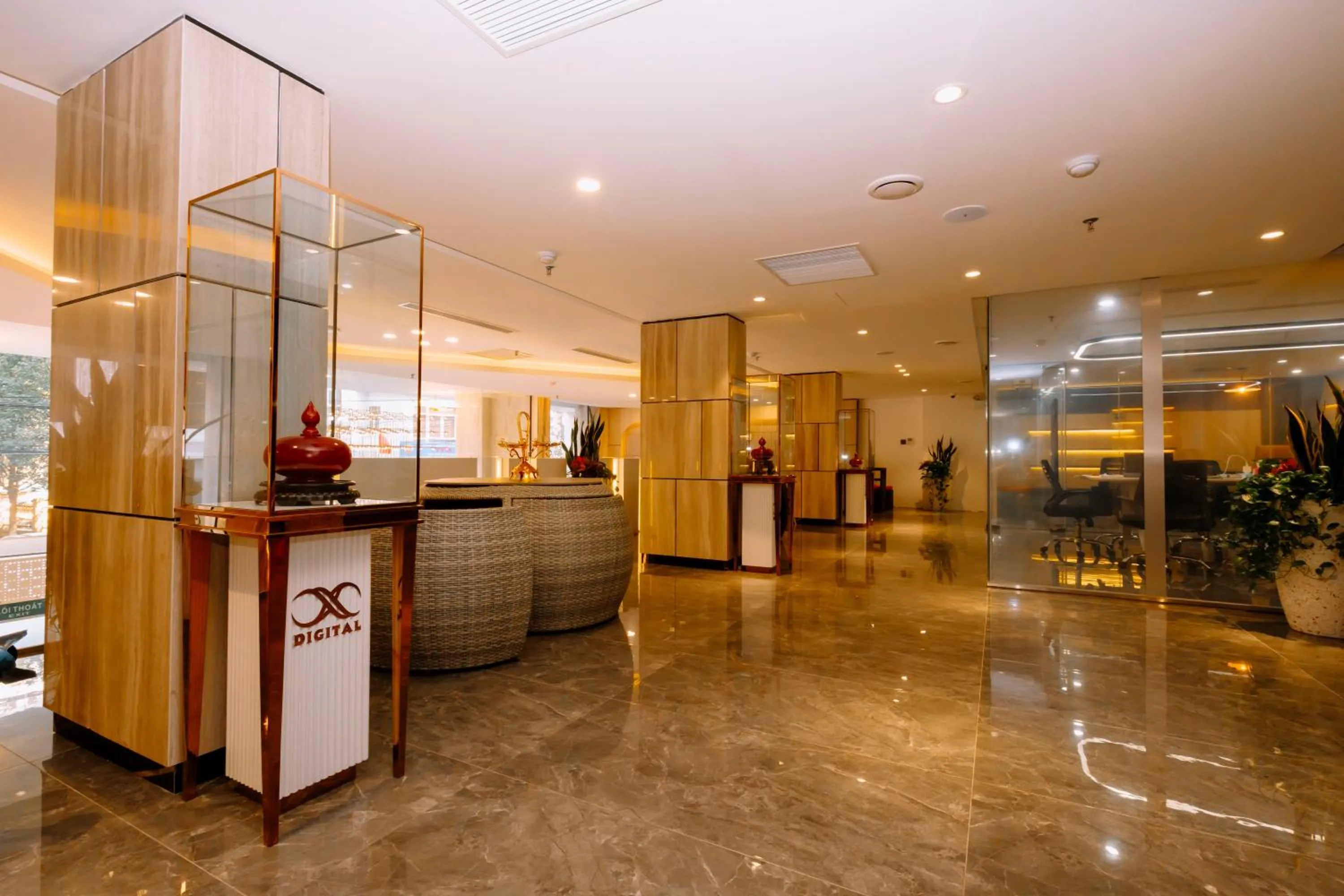 Business facilities in X-Digital HOTEL