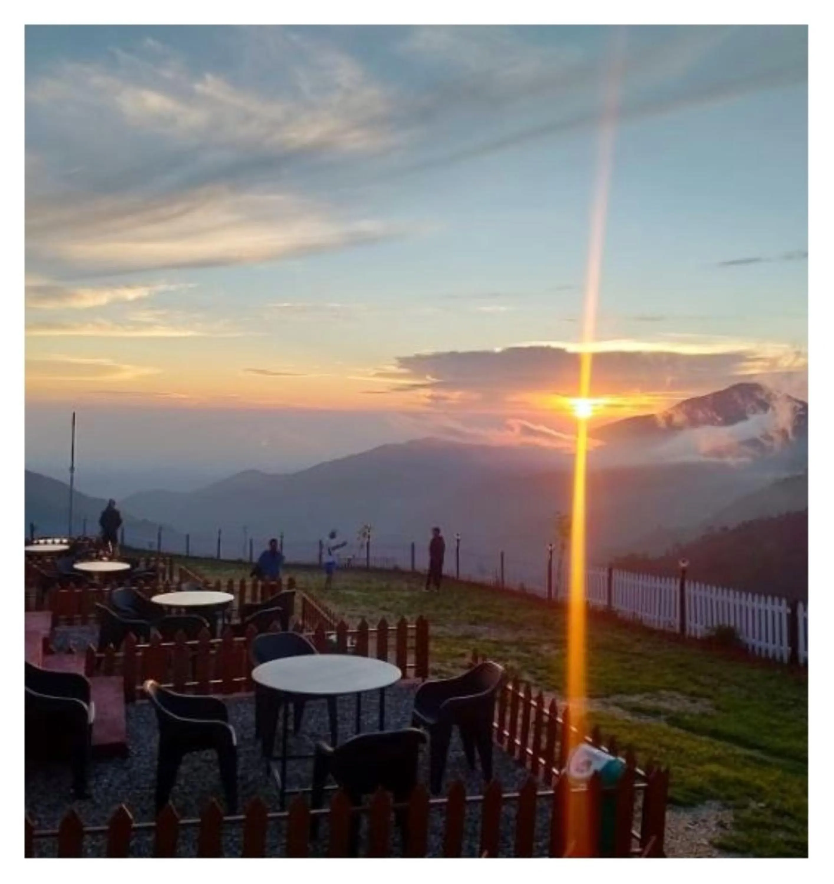 Mountain view in Hotel Hima-Aksh cottages In Sigri