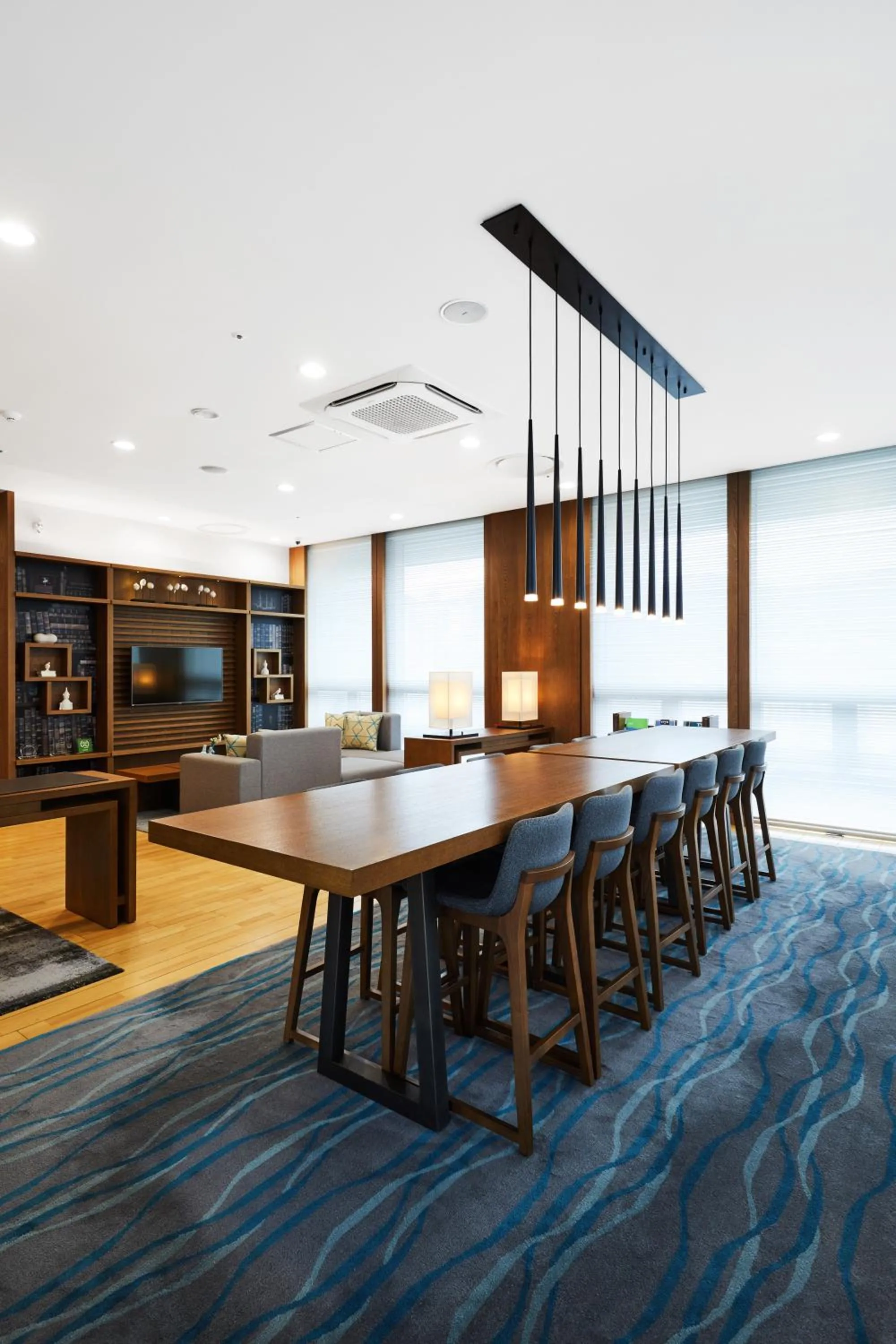 Felix by STX Hotel & Suite