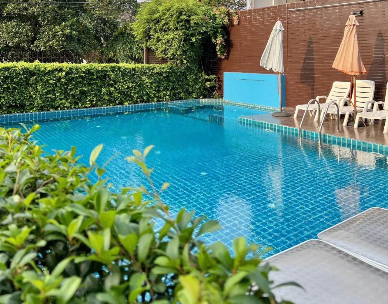 Swimming pool in KANN Pattaya Hotel