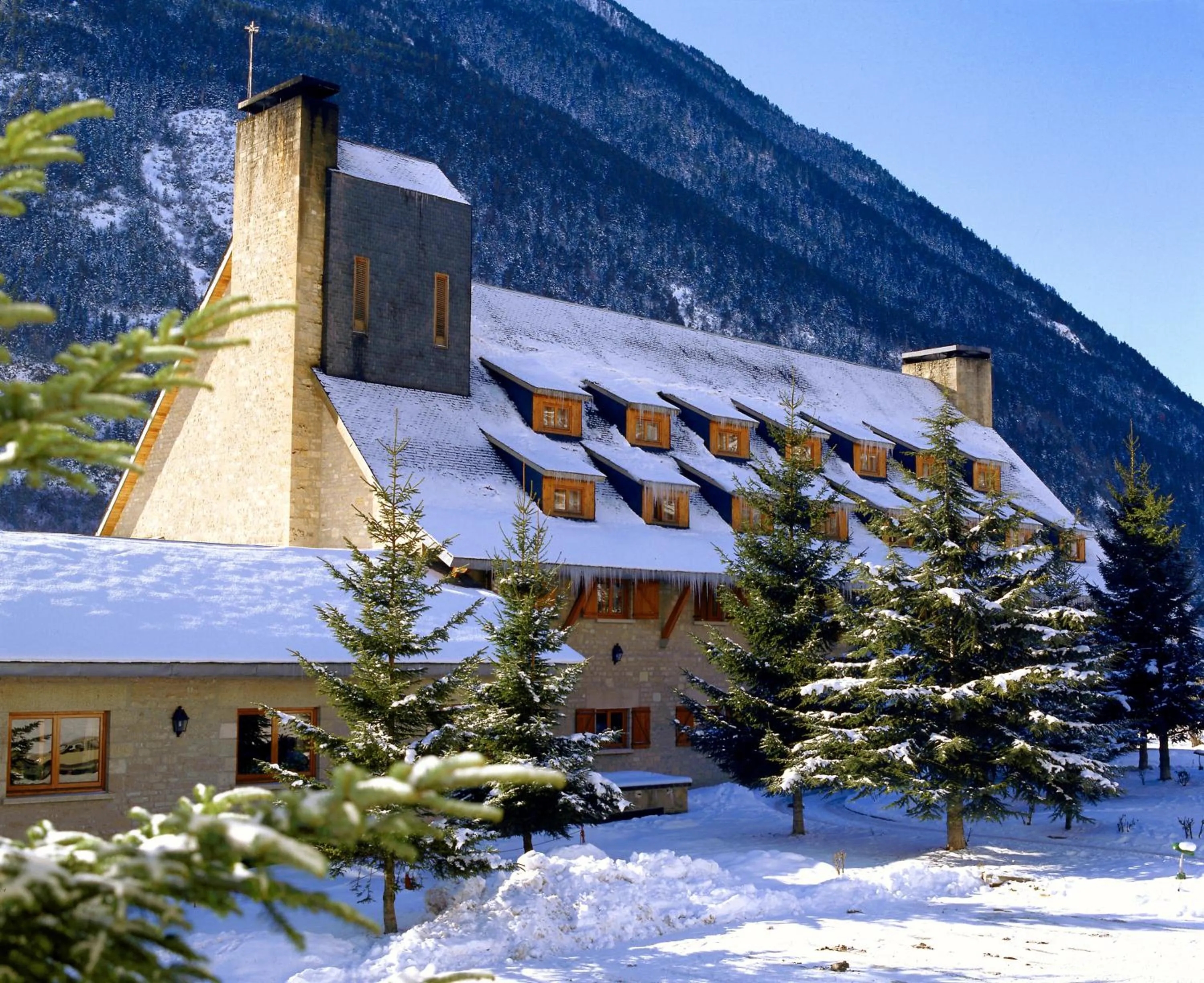 Winter in Parador de Artíes