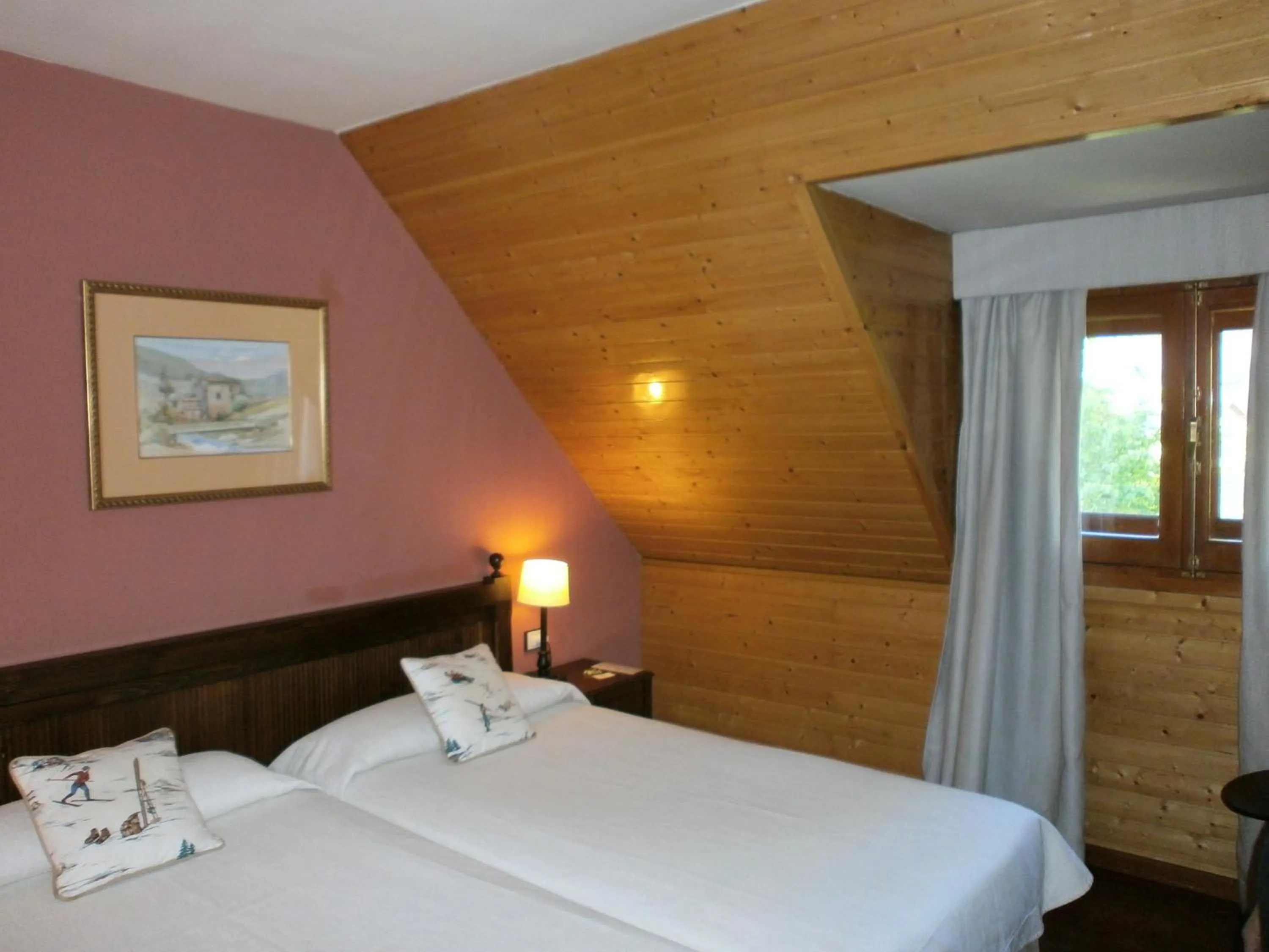 Bedroom, Bed in Parador de Artíes