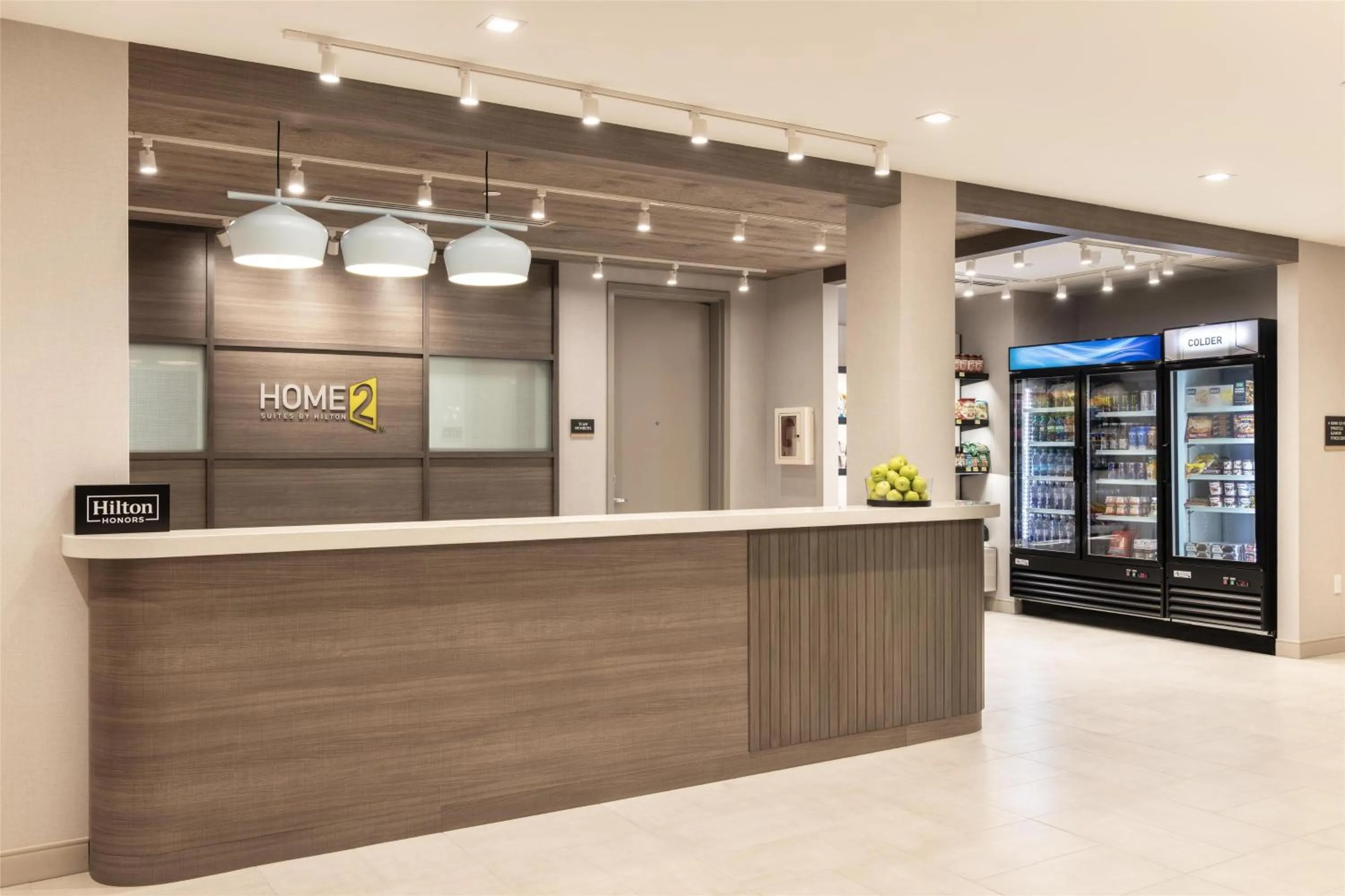 Lobby or reception in Home2 Suites By Hilton Kittery