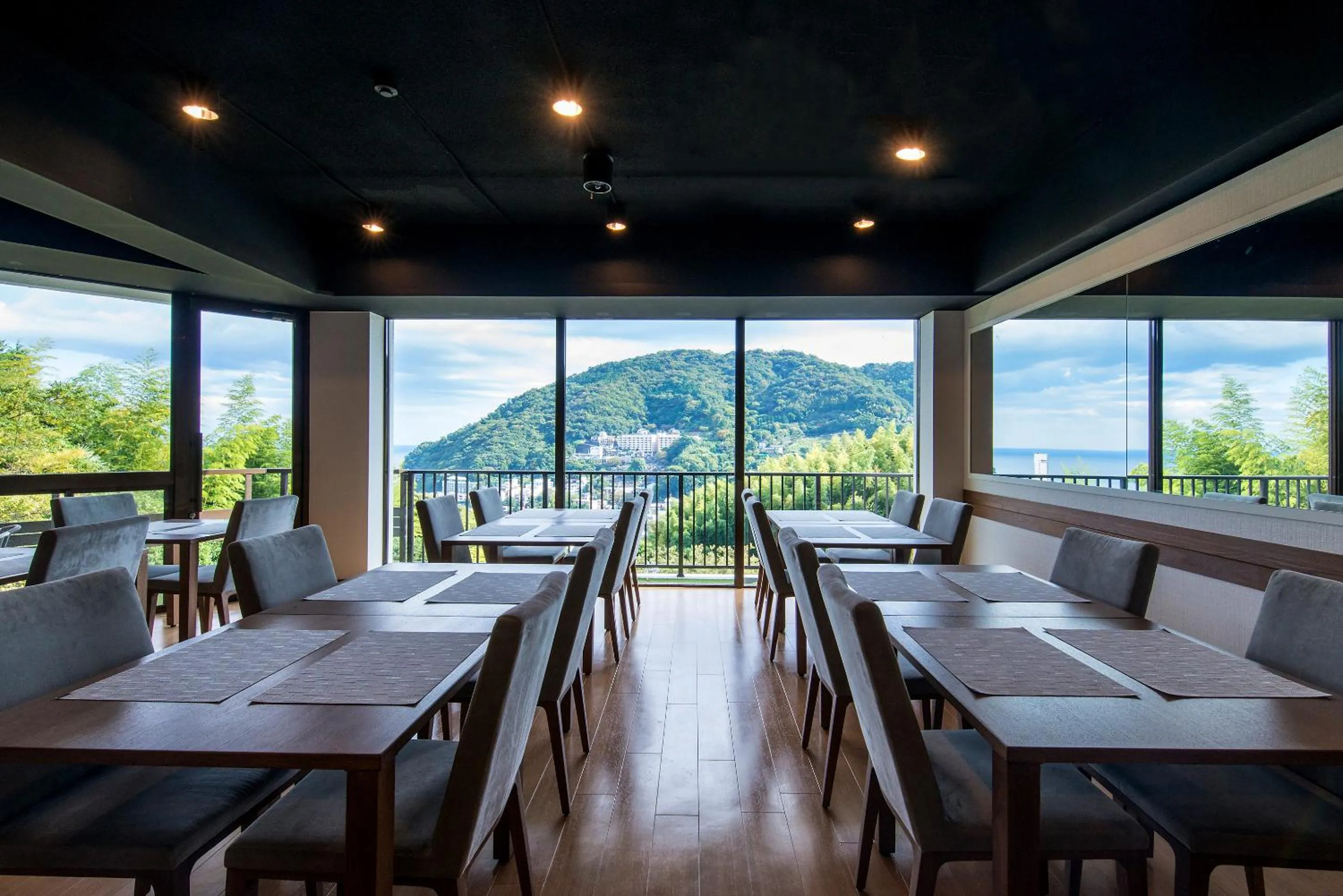 Banquet/Function facilities in Lectore Atami Koarashi - TKP Hotels & Resorts