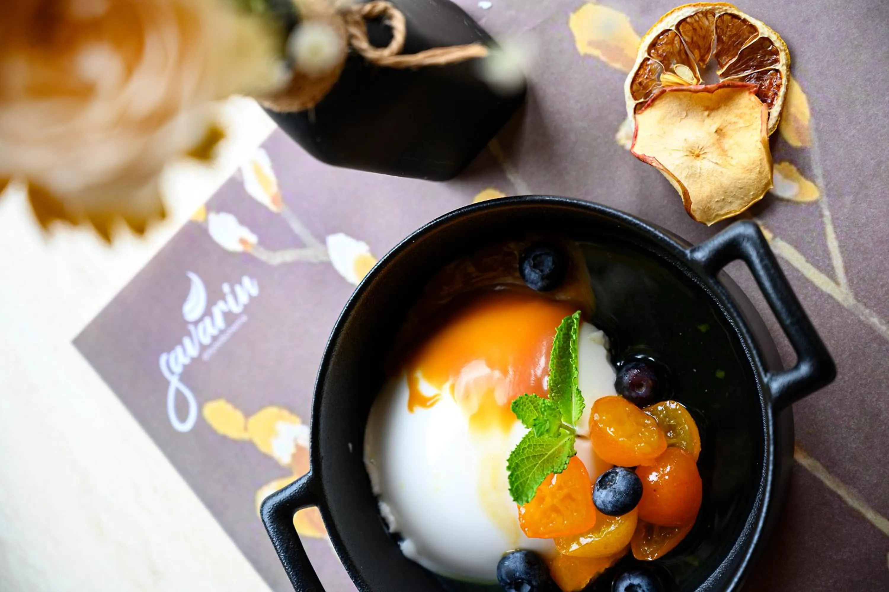 Restaurant/places to eat in Hotel Bohemia