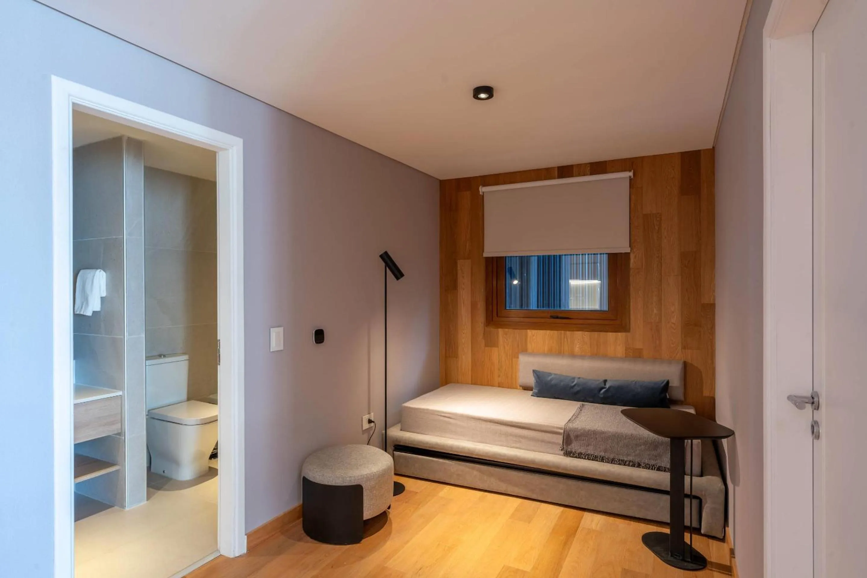 Bedroom, Bed in Radisson Blu Bariloche