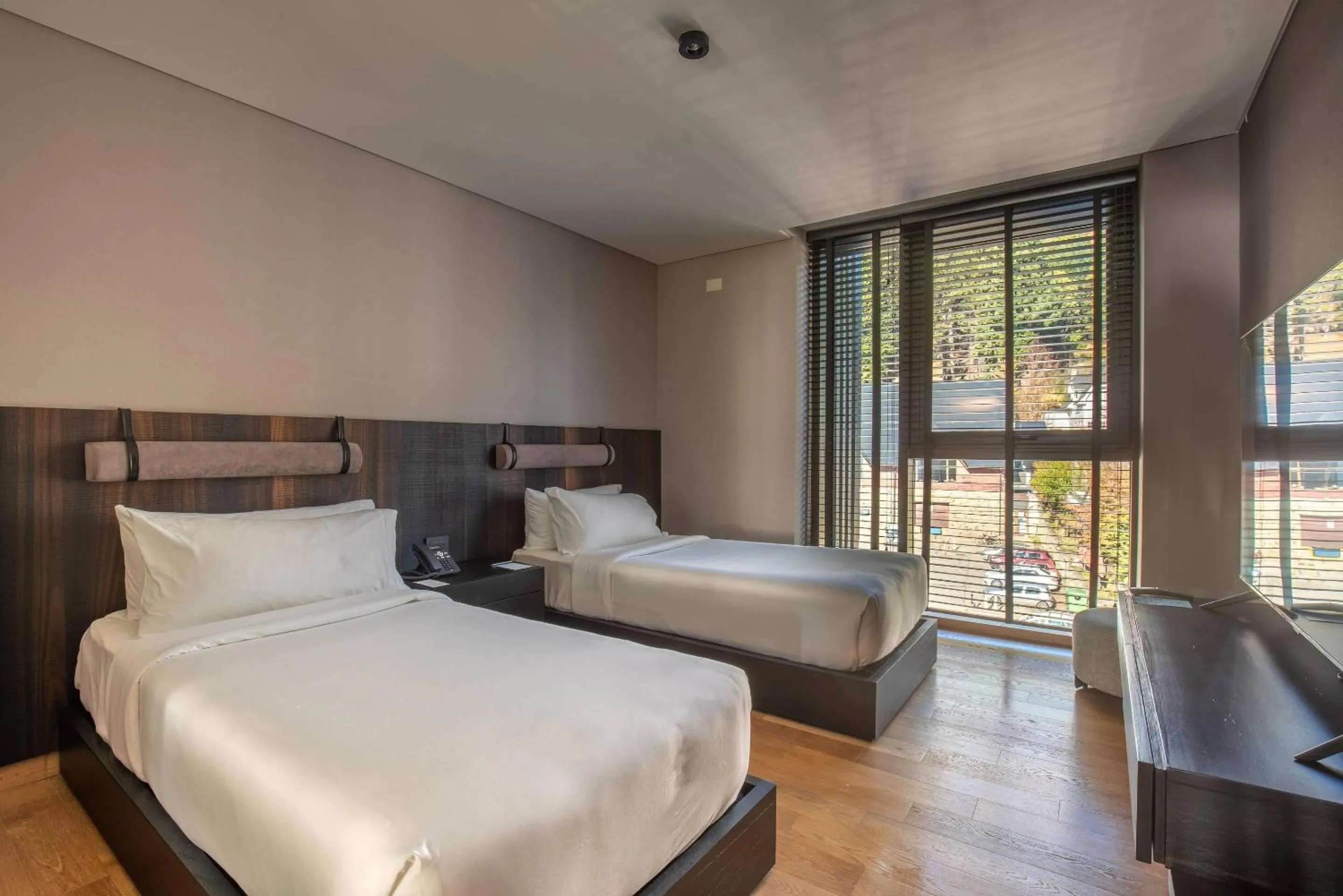 Bedroom, Bed in Radisson Blu Bariloche