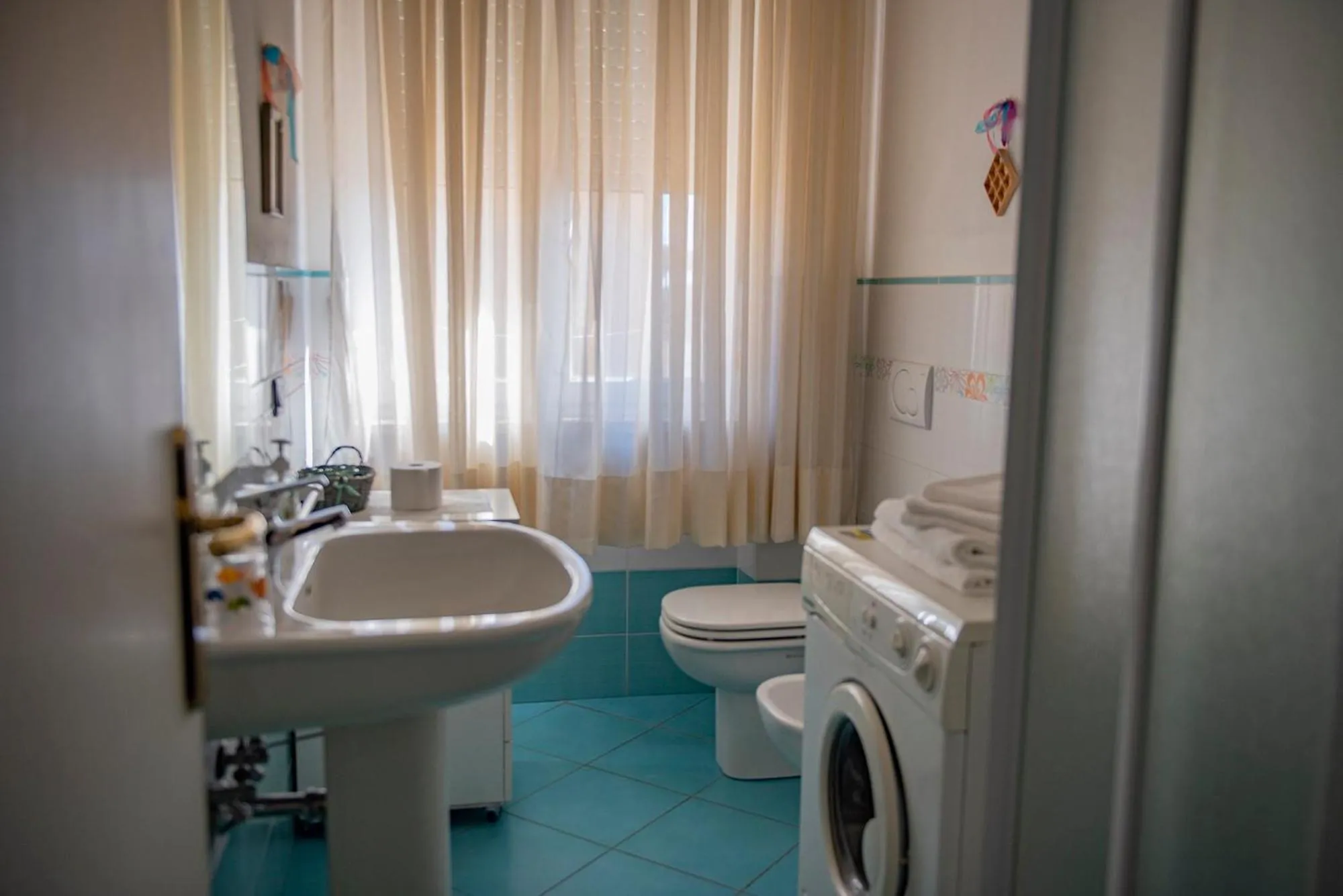 Bathroom in Cav Costa degli Etruschi