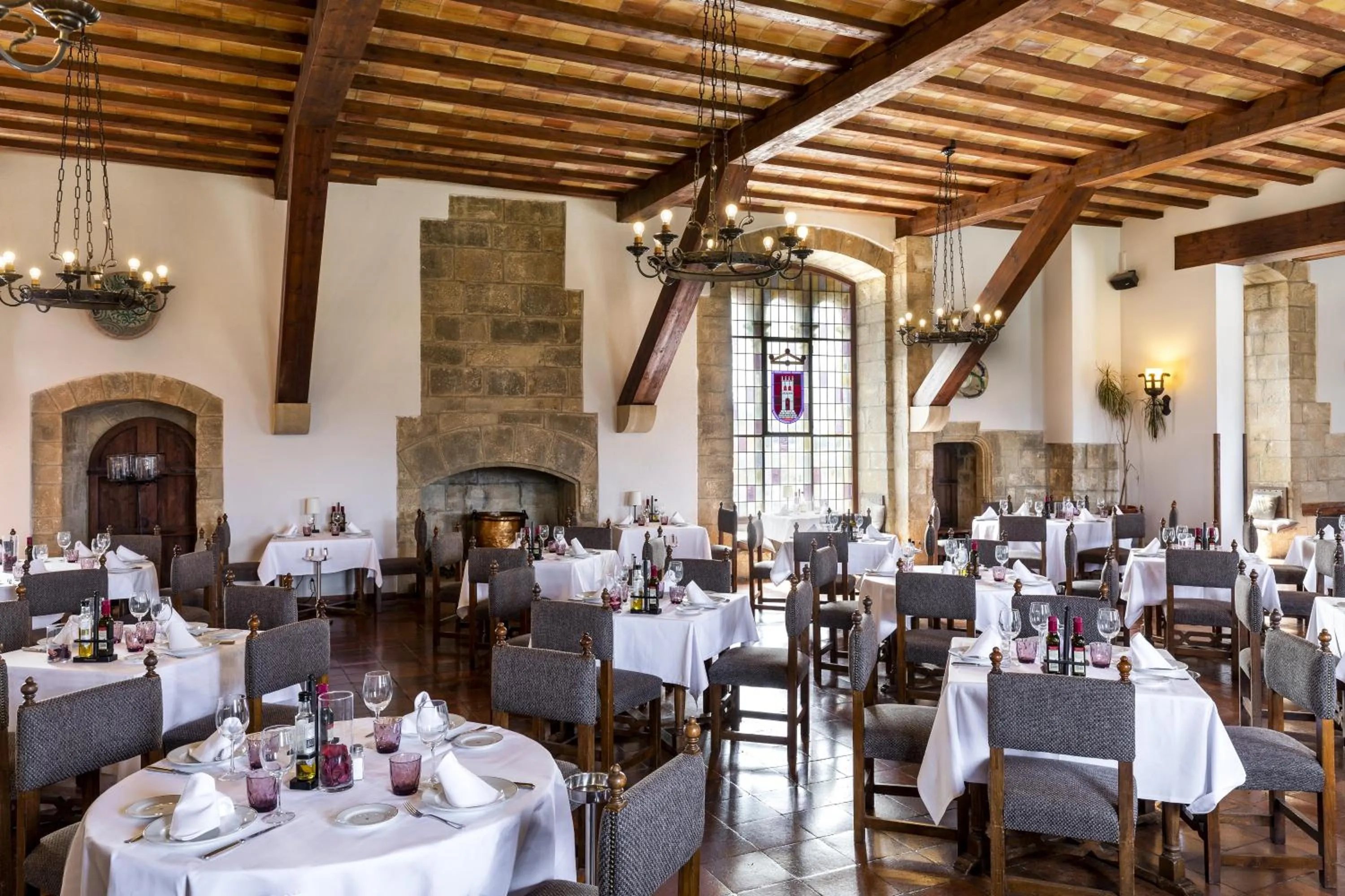 Restaurant/places to eat in Parador de Tortosa