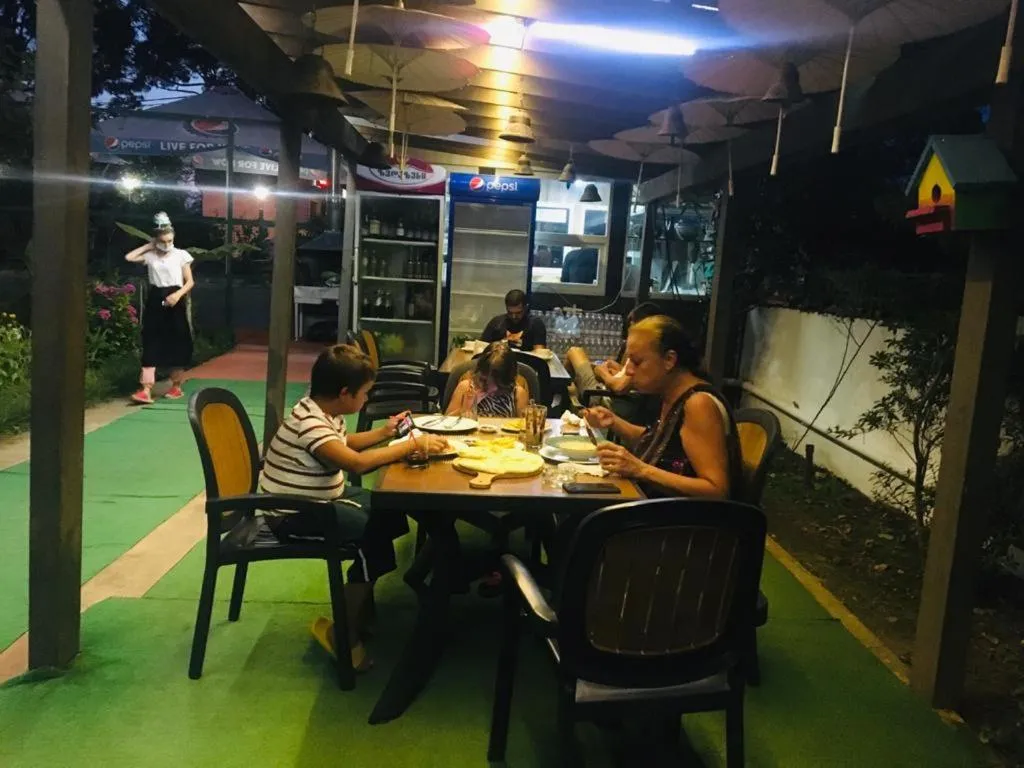 Restaurant/places to eat in Villa Del Mar