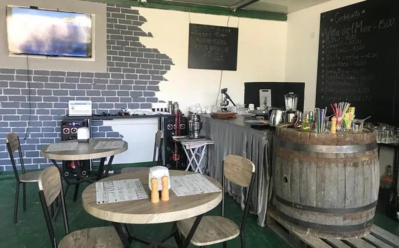 Restaurant/places to eat in Villa Del Mar