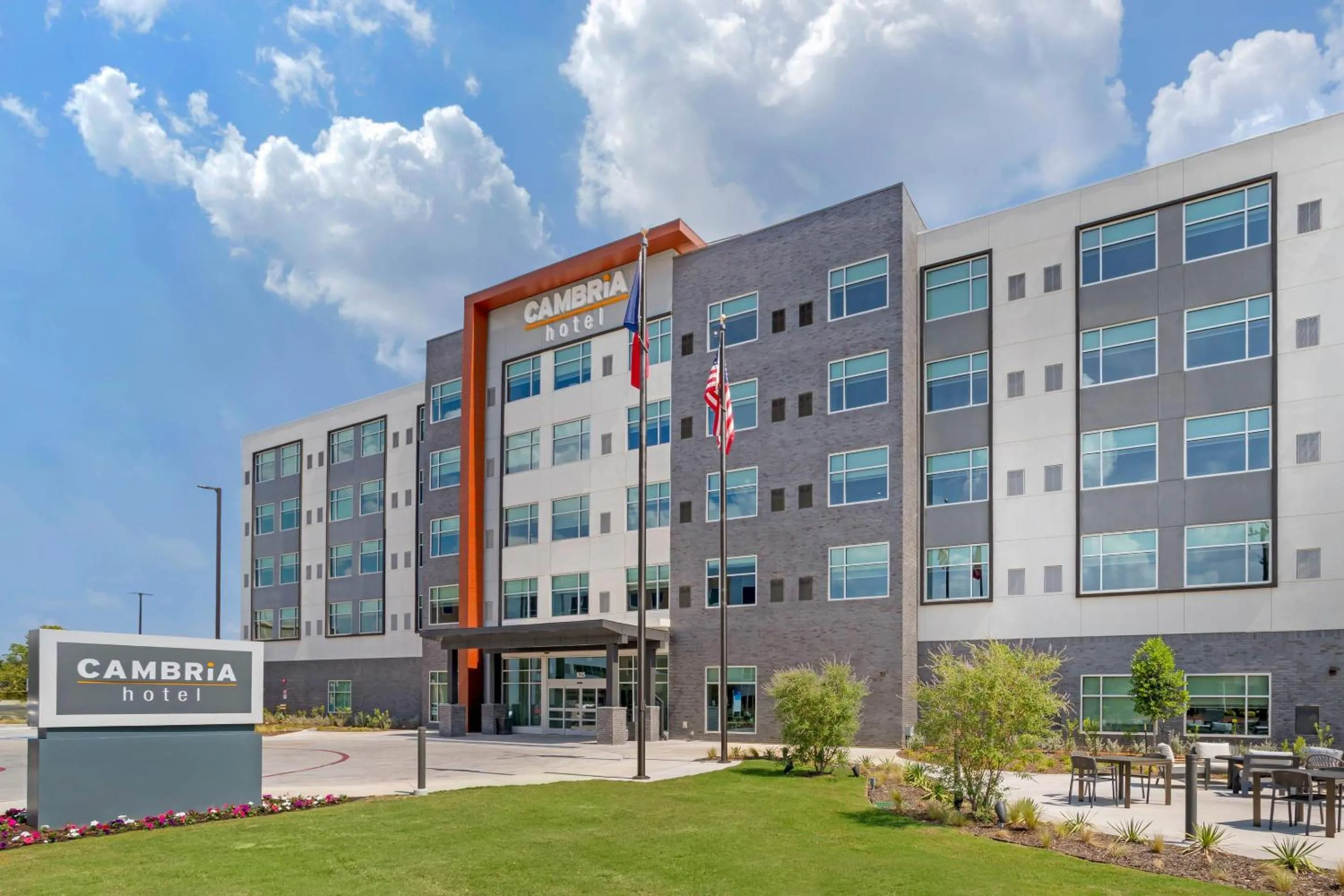 Property building in Cambria Hotel Fort Worth - Medical Center