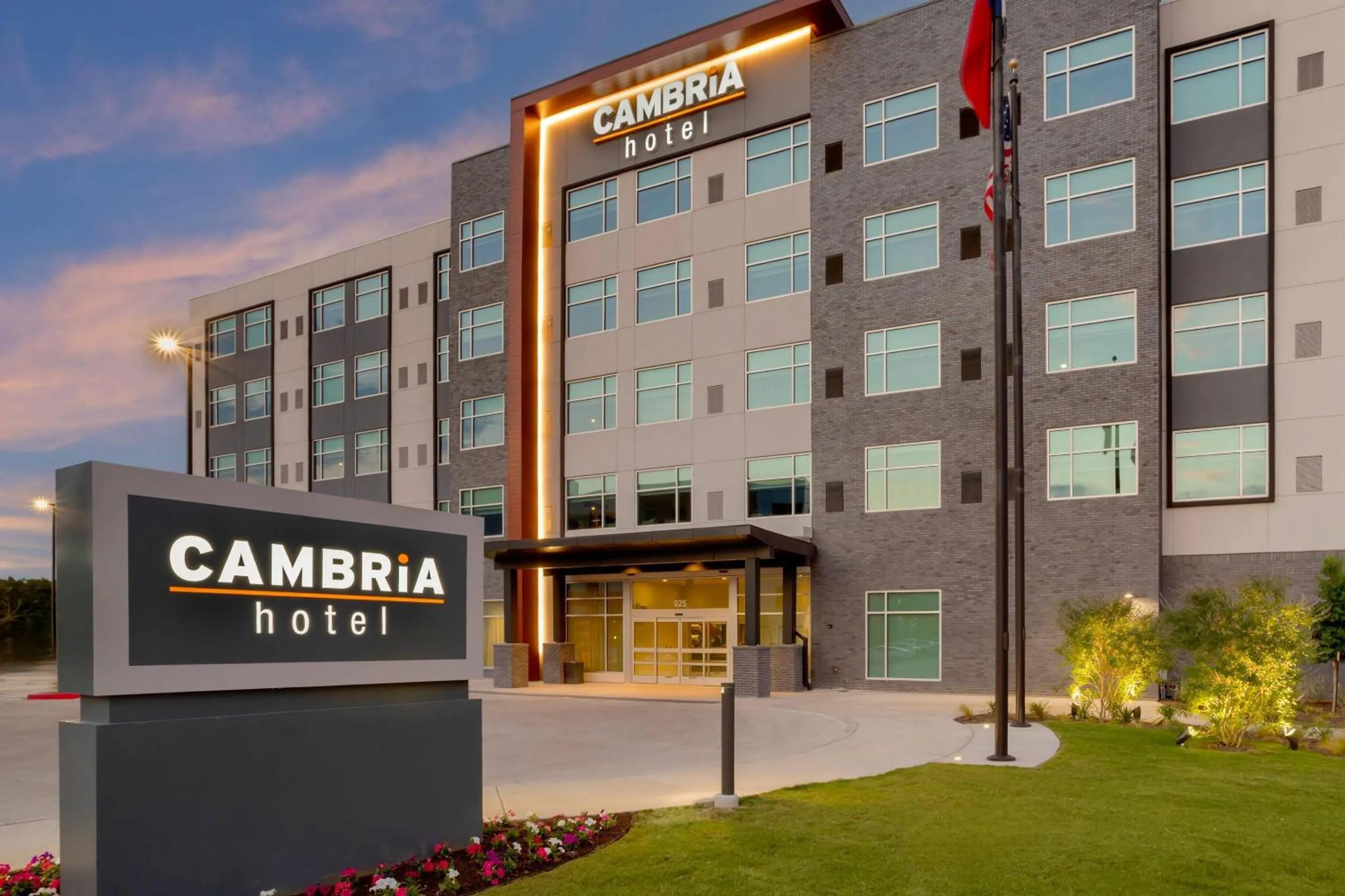 Property building in Cambria Hotel Fort Worth - Medical Center