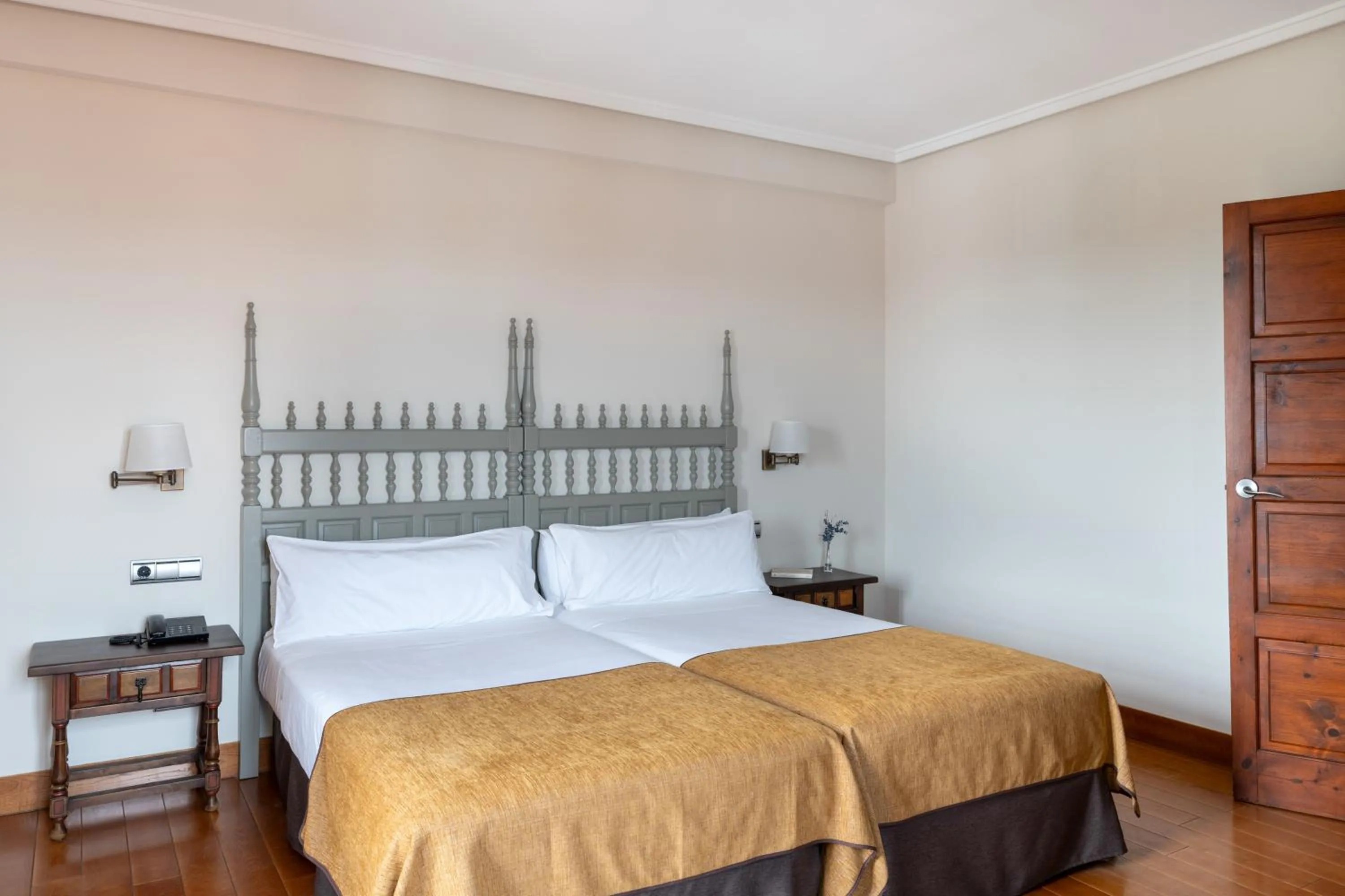 Bed in Parador de Calahorra