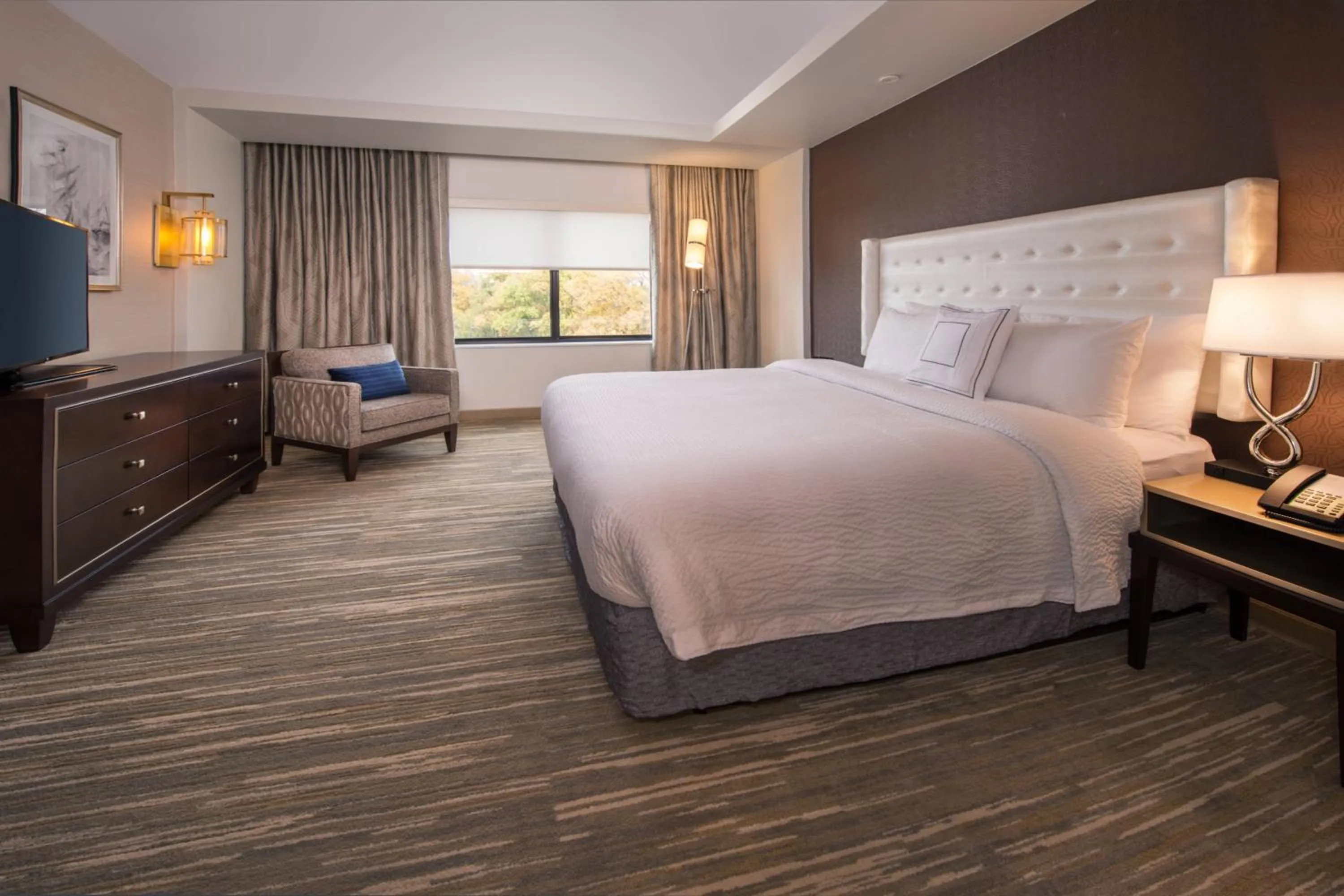 Bedroom, Bed in Courtyard by Marriott Shippensburg