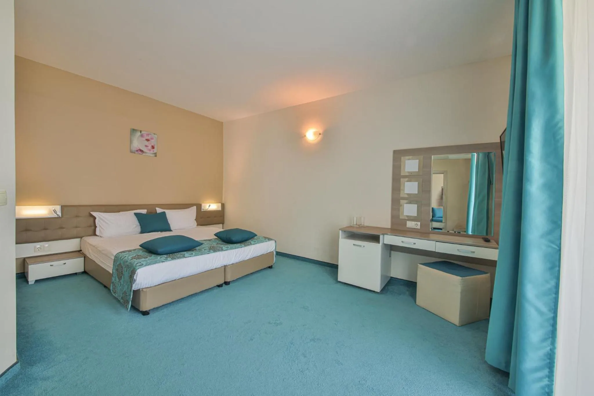 Bed in Arena Mar Hotel and SPA