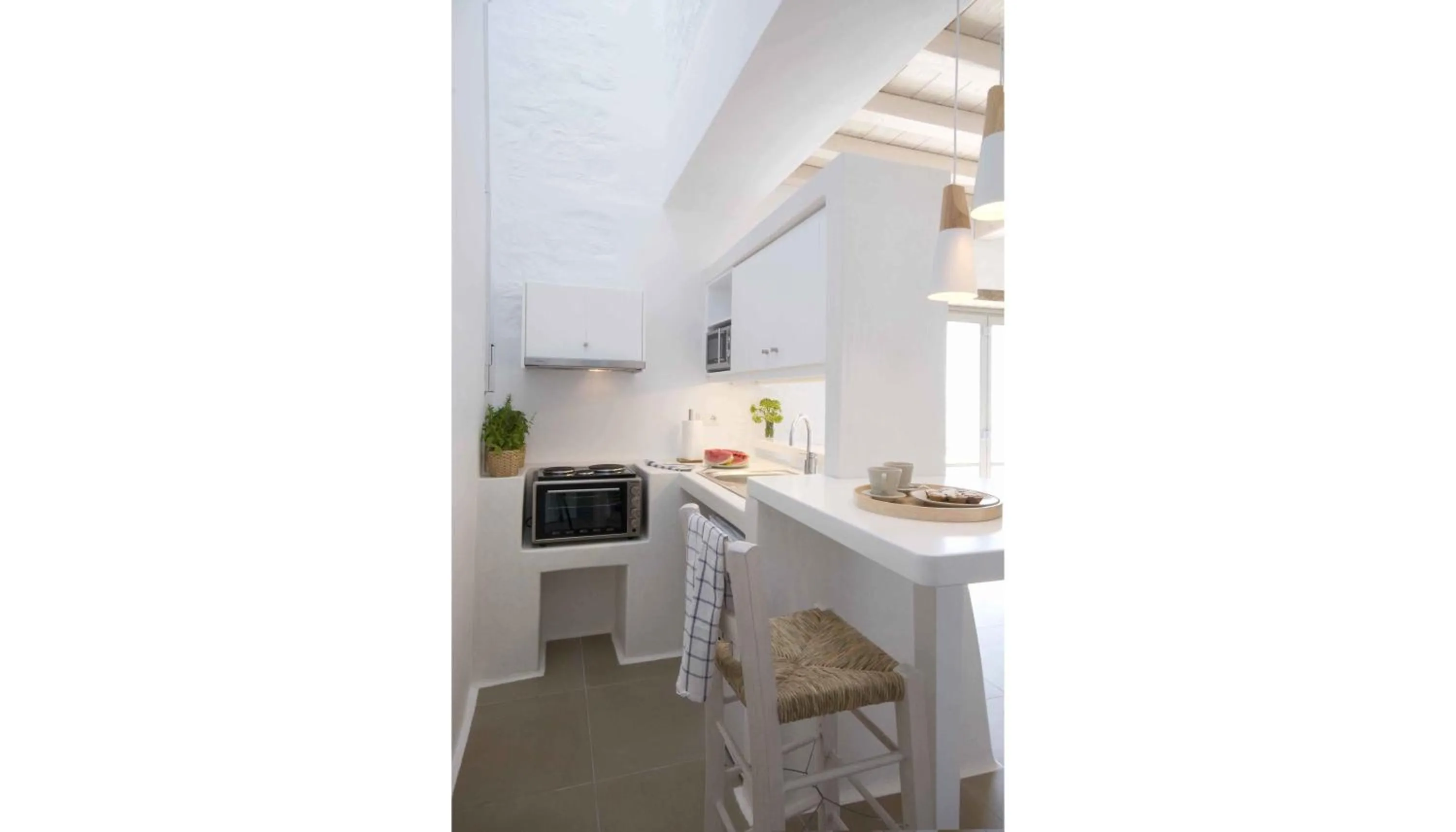 Kitchen or kitchenette in Cloud Blue