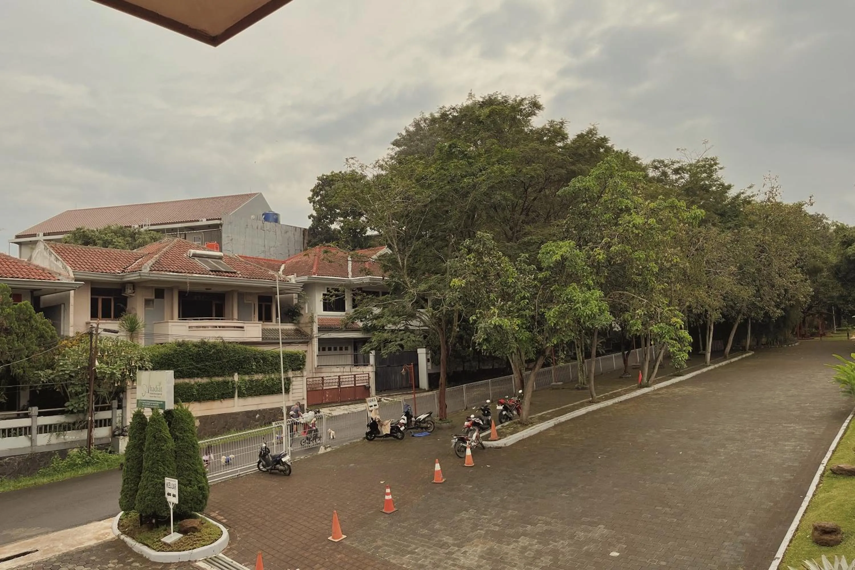 Neighbourhood in Ahadiat Hotel & Bungalow