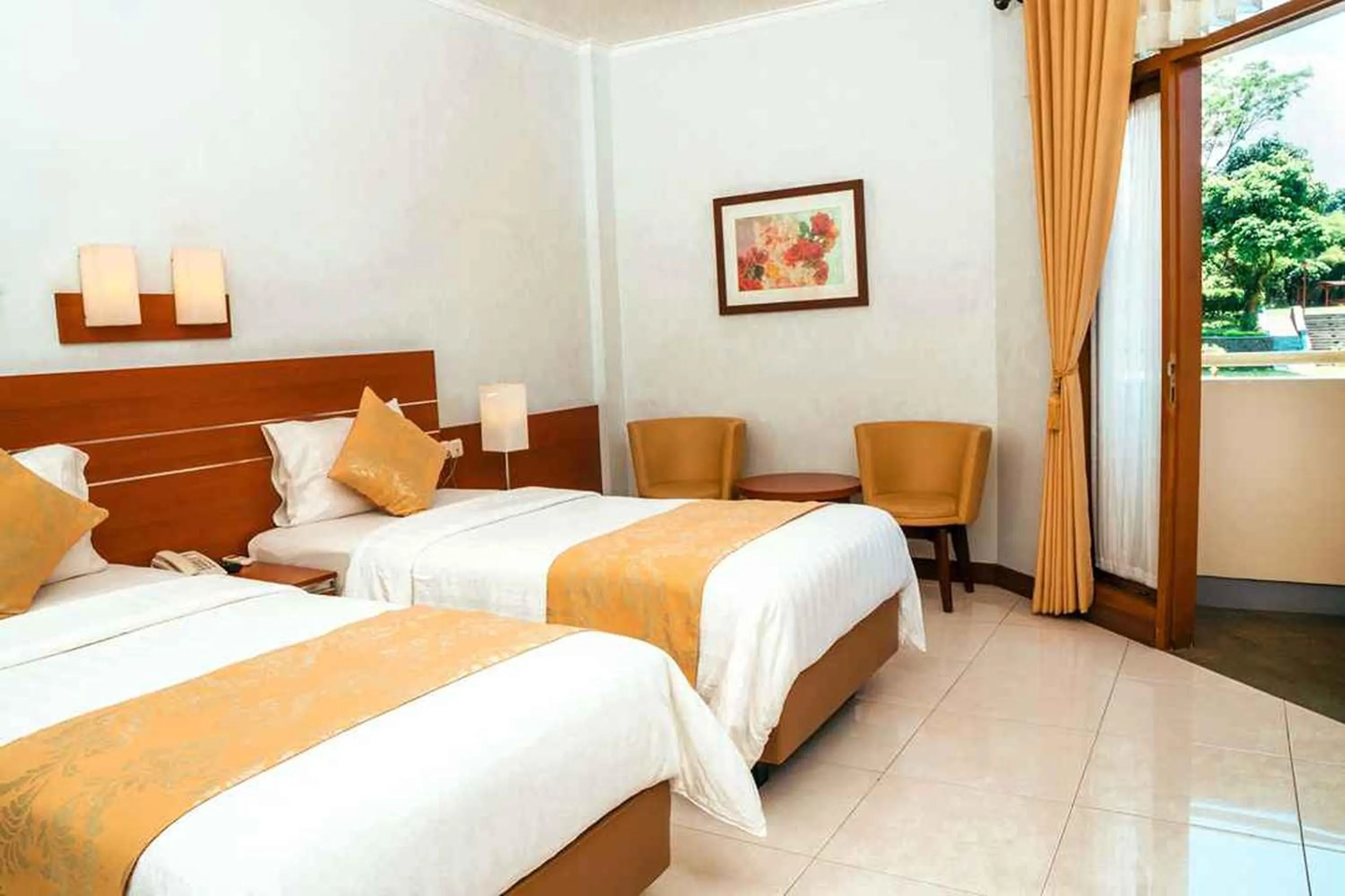 Bed in Ahadiat Hotel & Bungalow