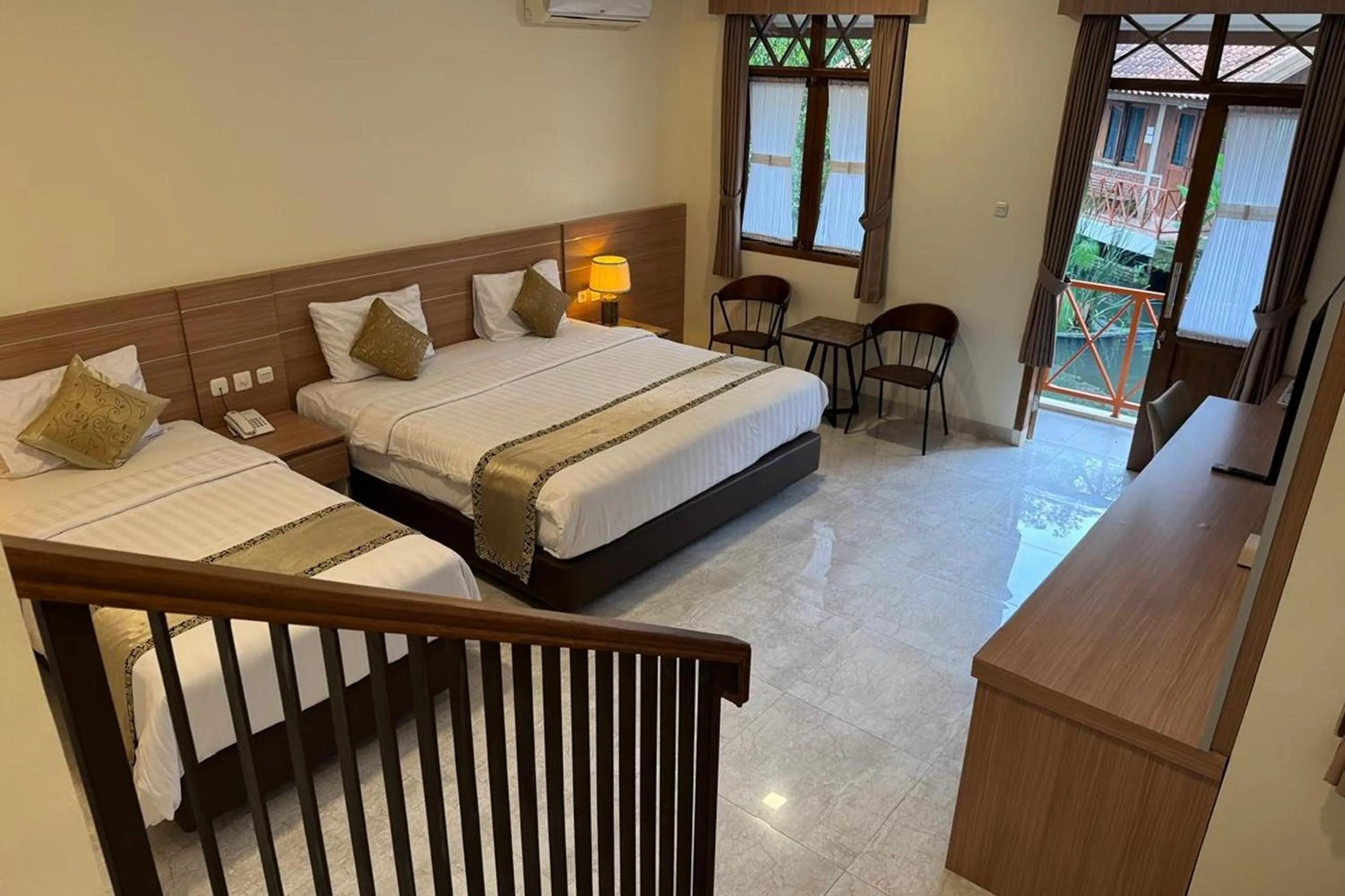 Bedroom, Bed in Ahadiat Hotel & Bungalow