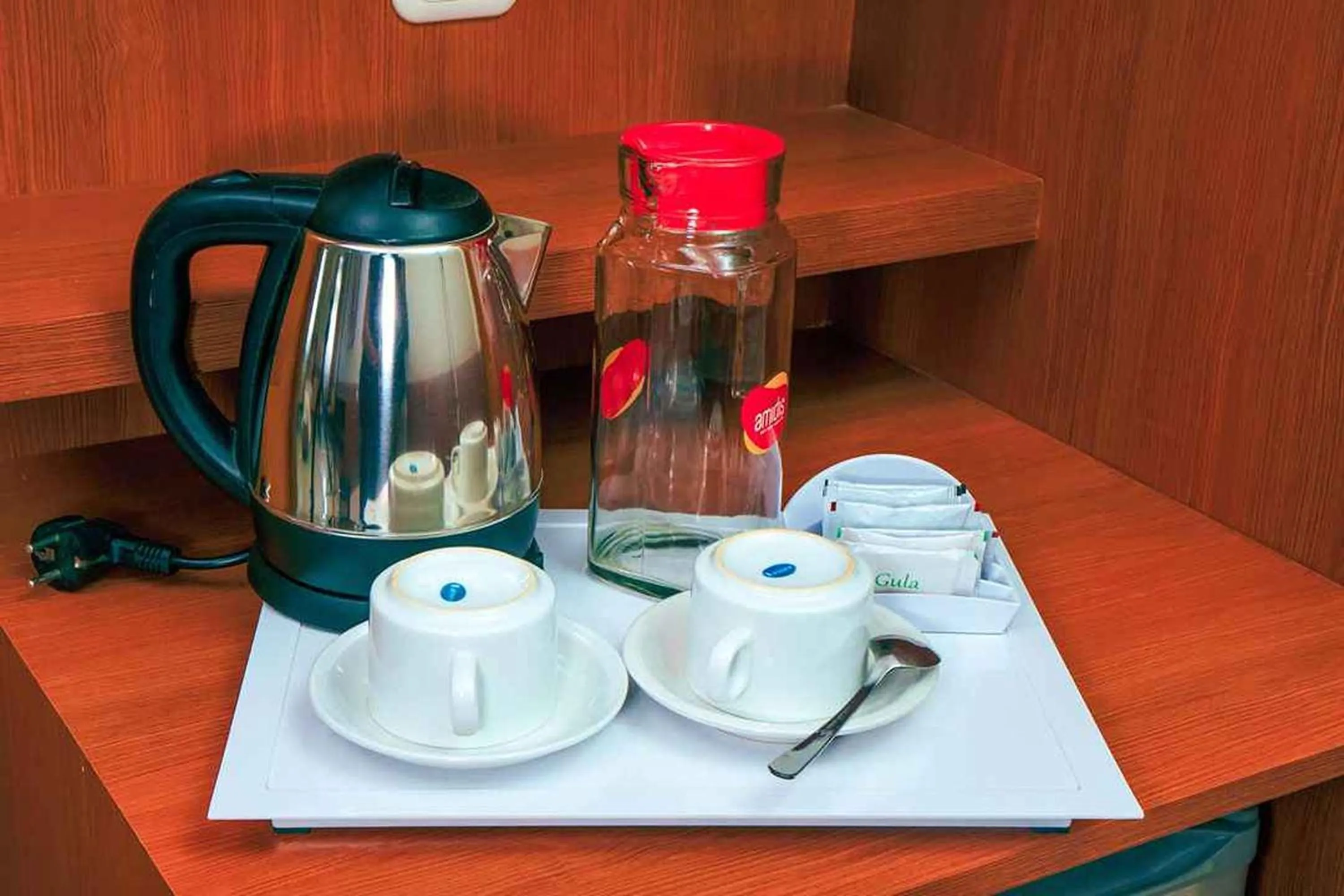 Area and facilities in Ahadiat Hotel & Bungalow